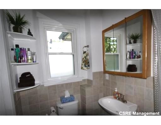 11 Mansfield St, Allston