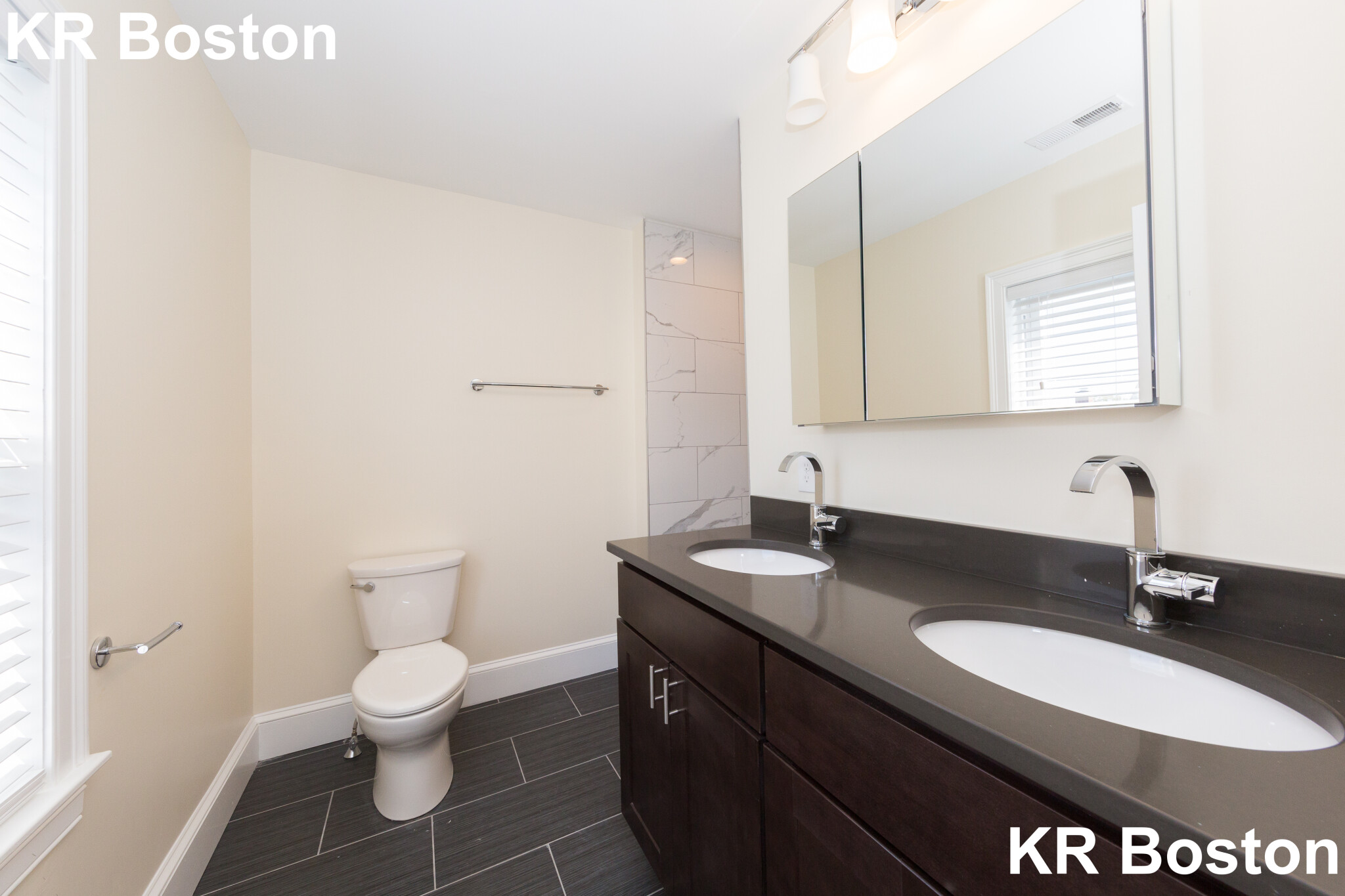 11 Rock Valley Ave, Everett