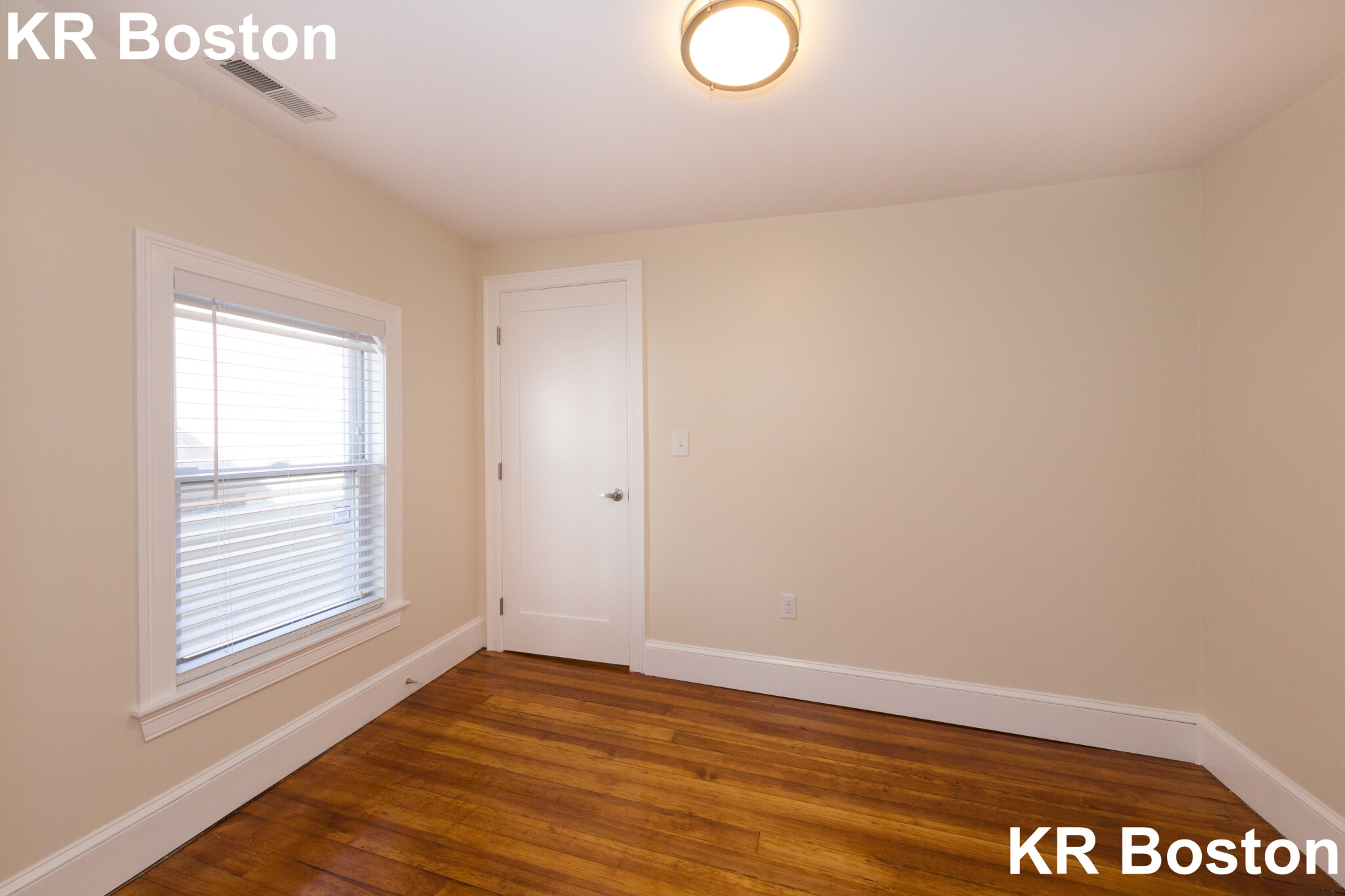 11 Rock Valley Ave, Everett