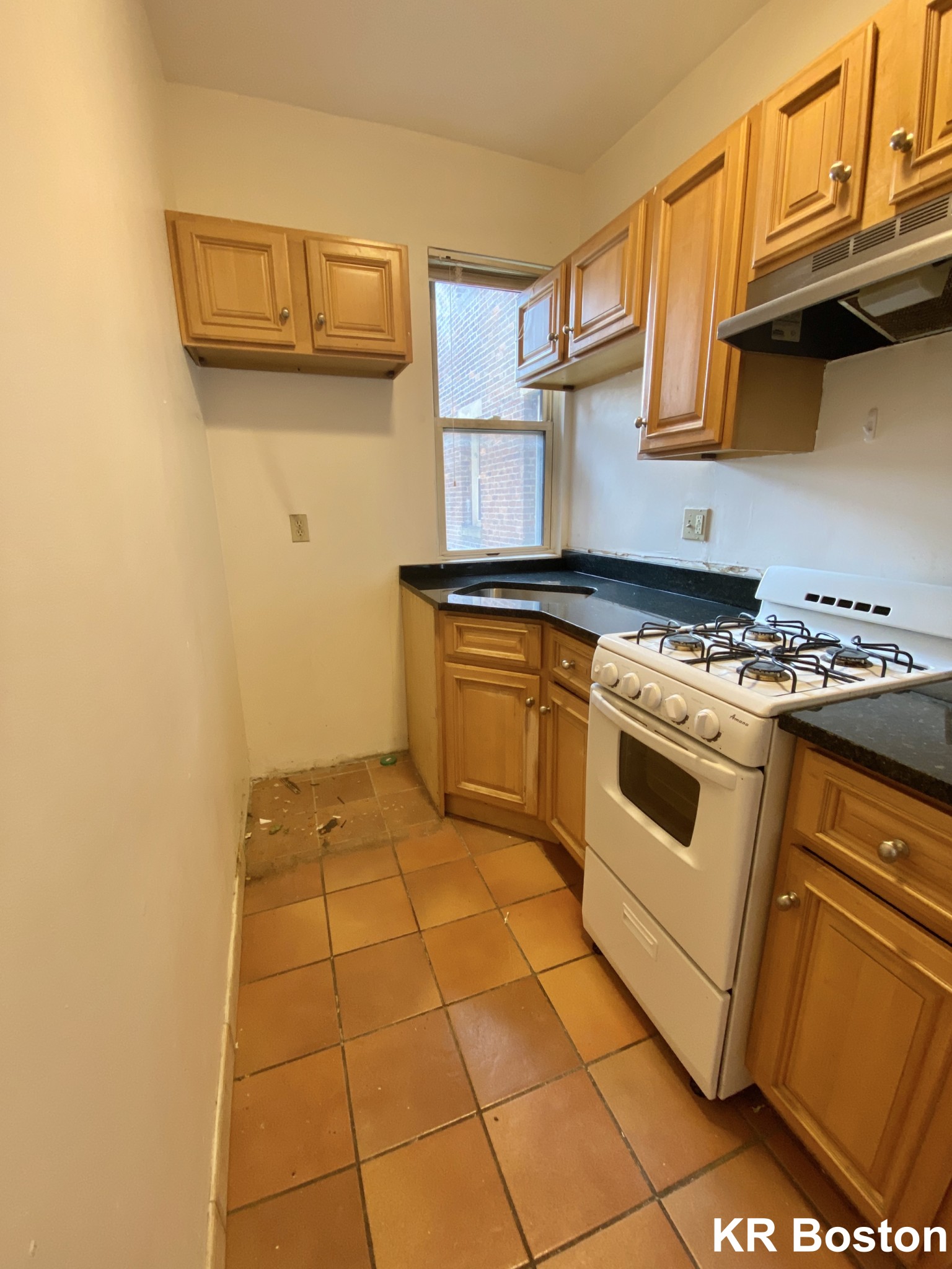 11 Scottfield Rd, Allston