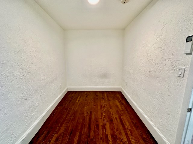 4 Garden Court St, North End