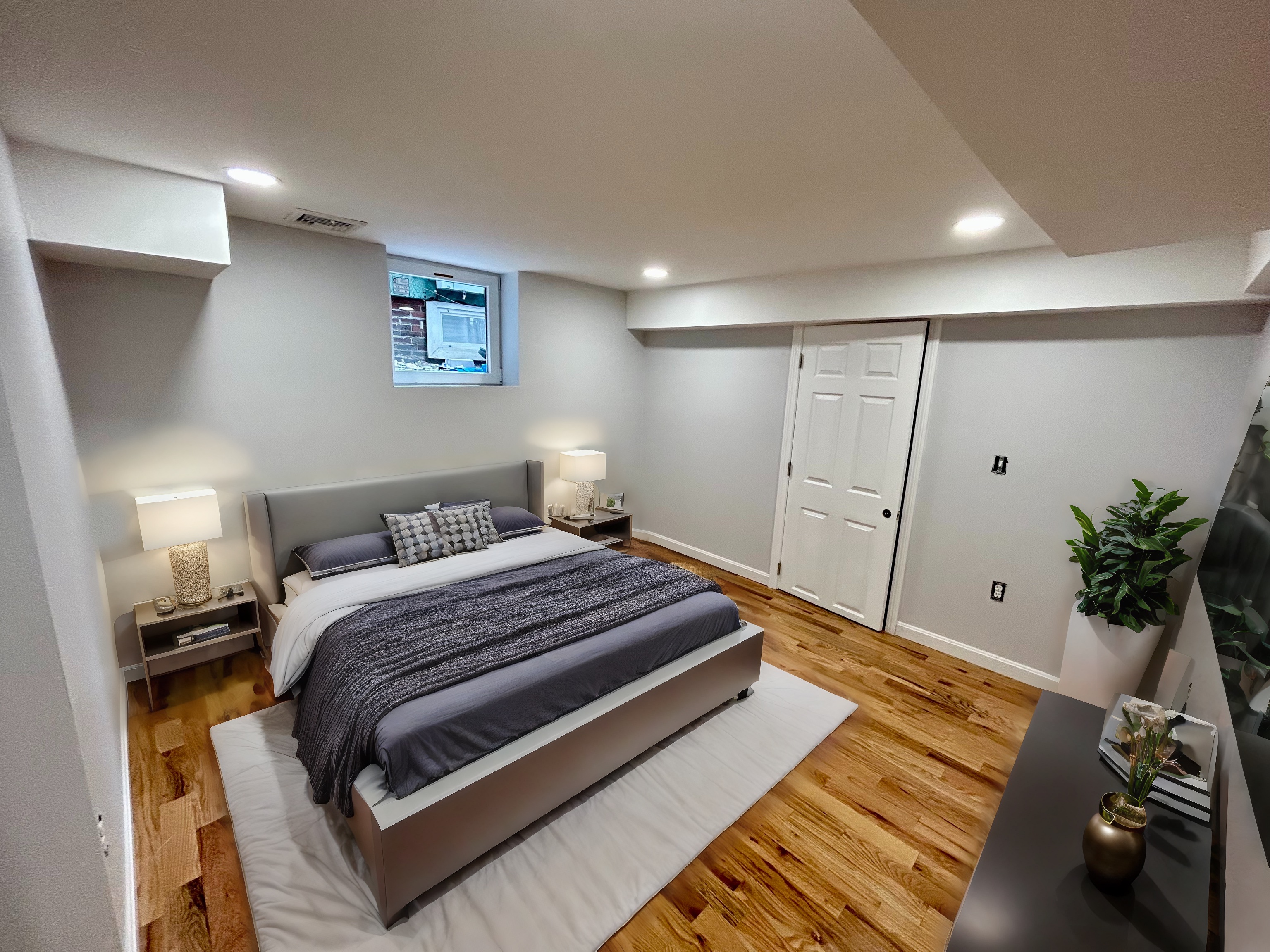 594 East 5th St, South Boston