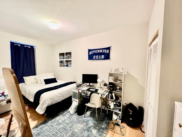 220 Hanover, North End