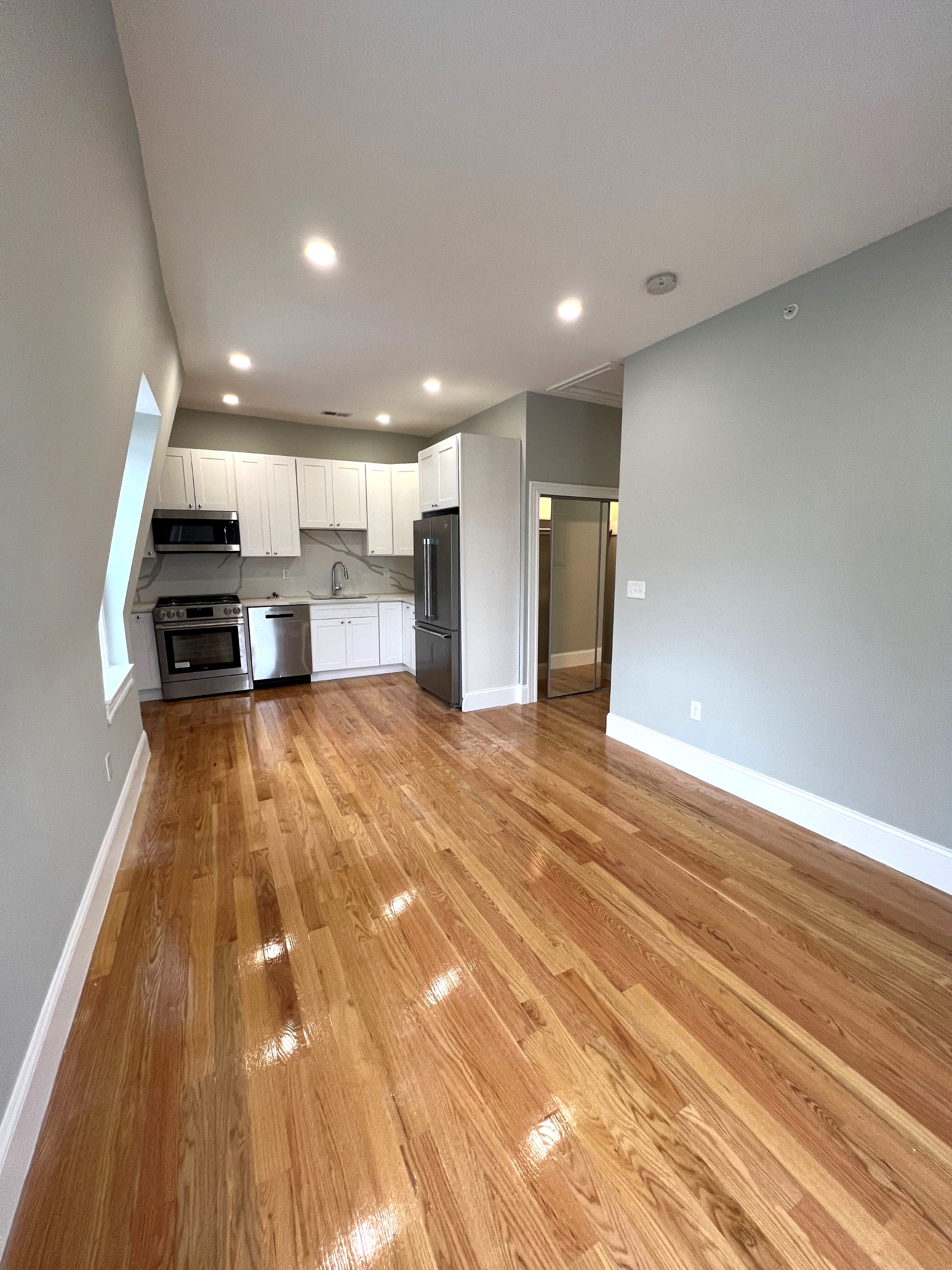 73 Pearl St, East Somerville