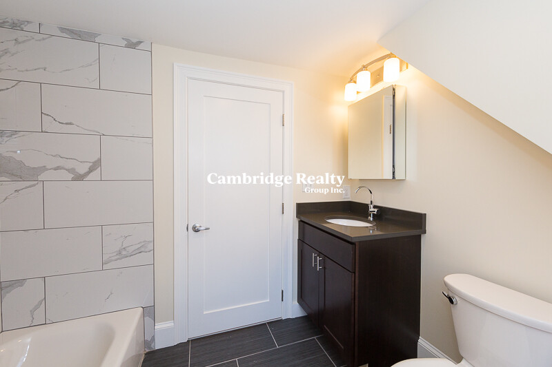 11 Winter Hill Rd, South Medford