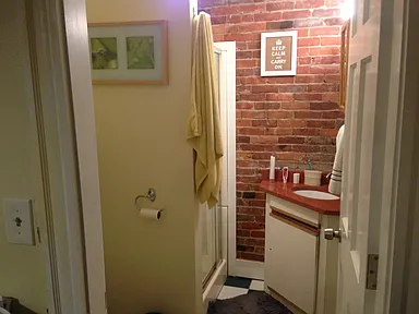 47 Old Harbor St, South Boston