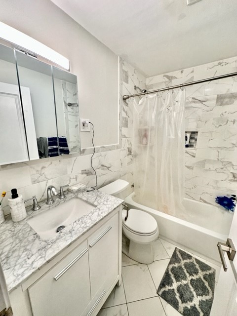 109 Fulton St, North End