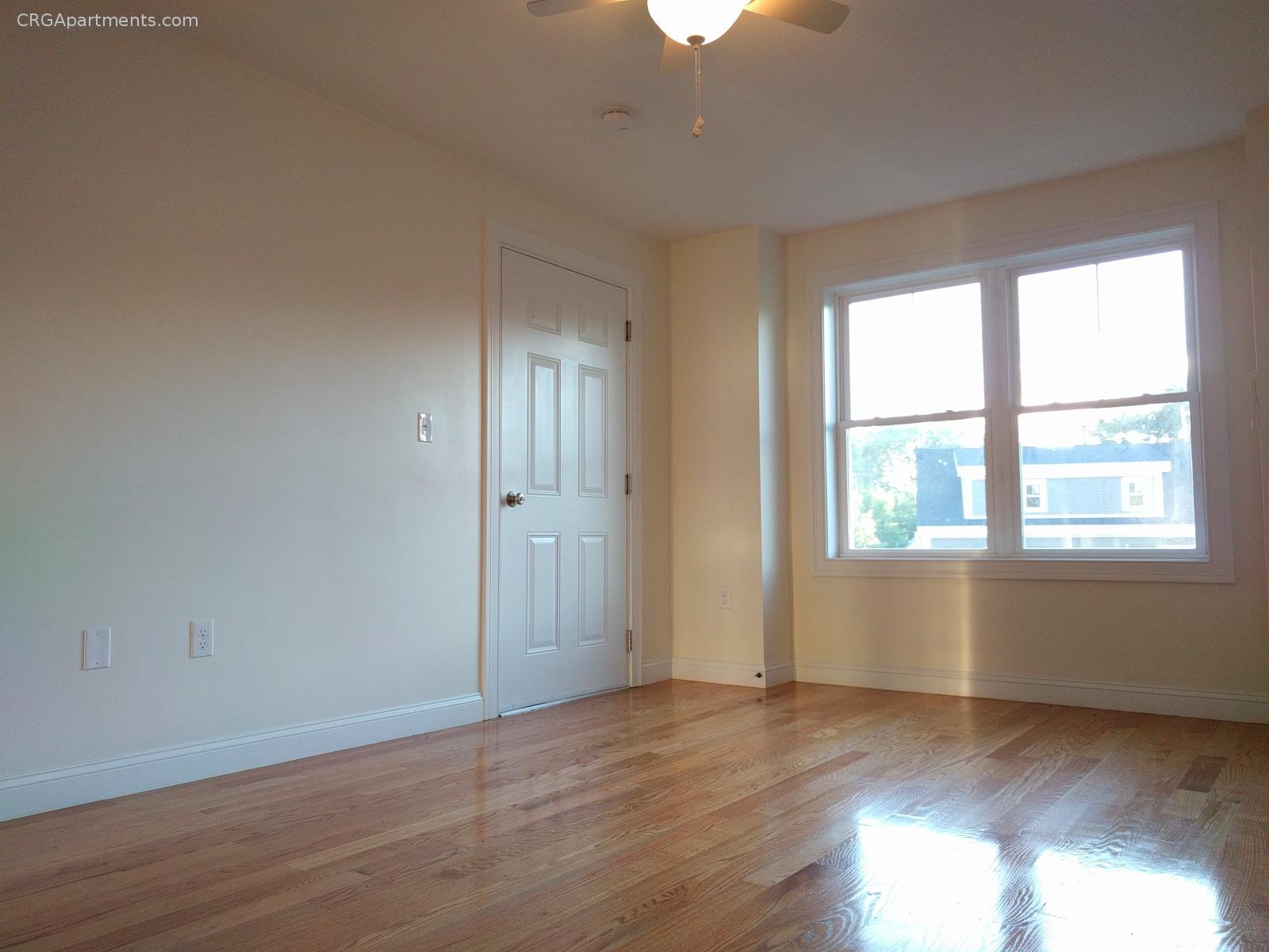 24 Beacon Pl, Ward Two