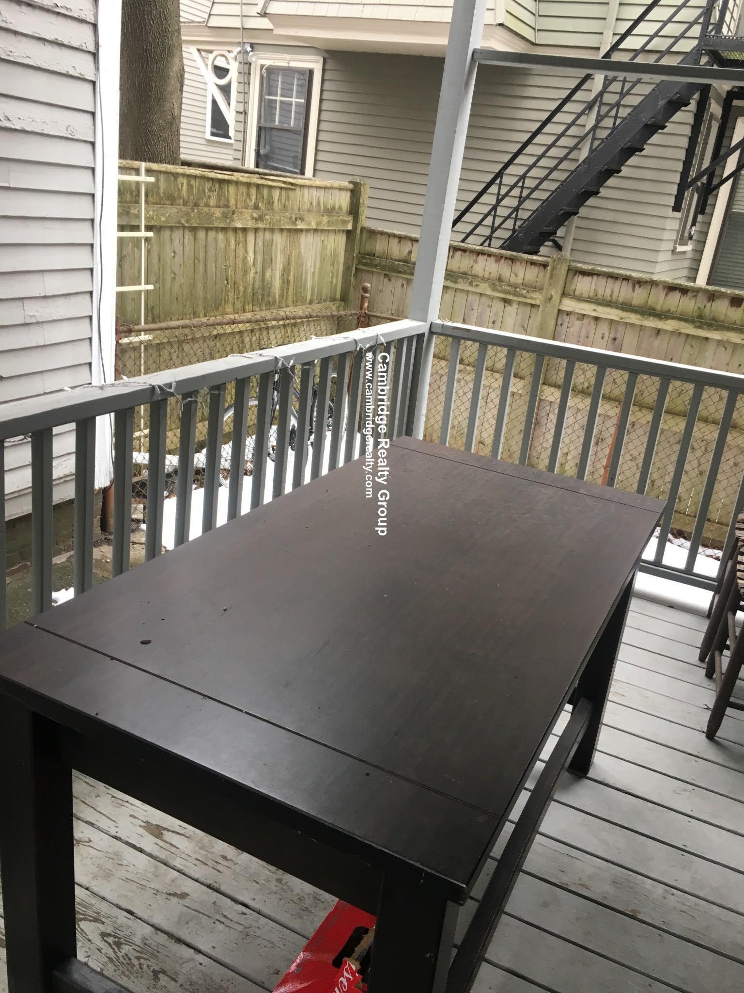 32 Chatham St, Harvard Square