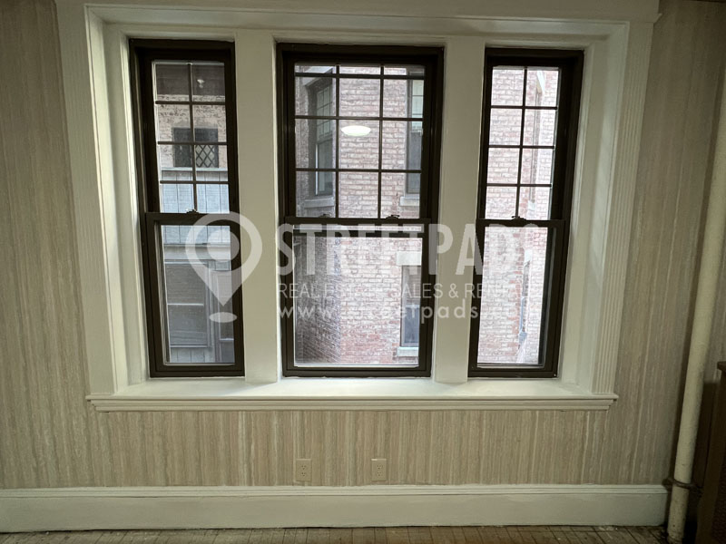 111 Saint Paul St, Coolidge Corner