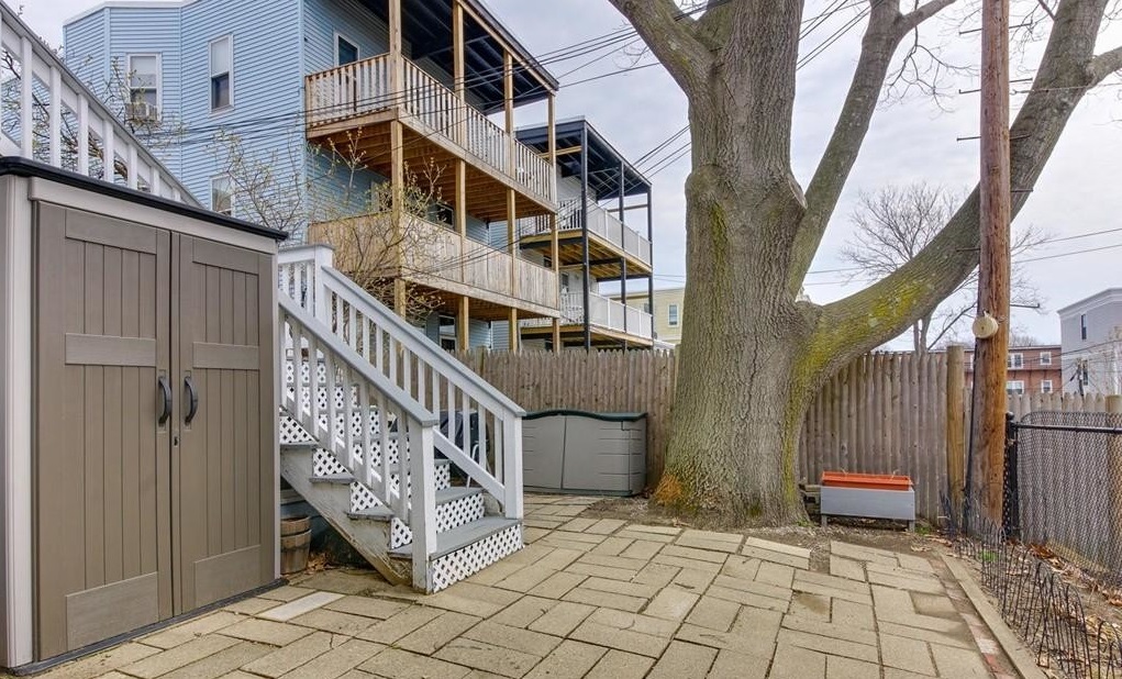 130 P St, South Boston