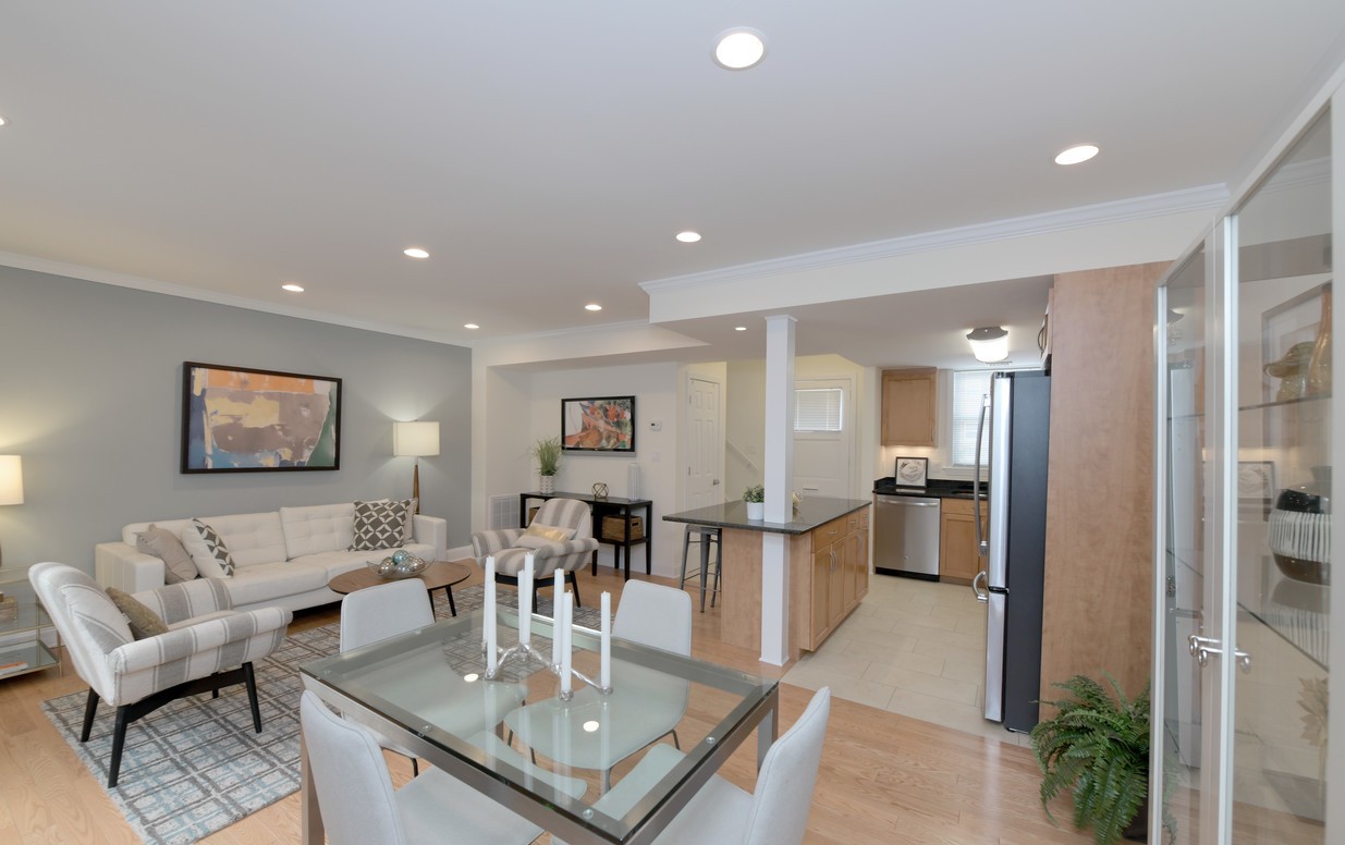 46 Independence Ave, Quincy