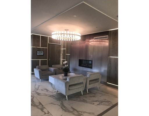 10 Museum Way, East Cambridge