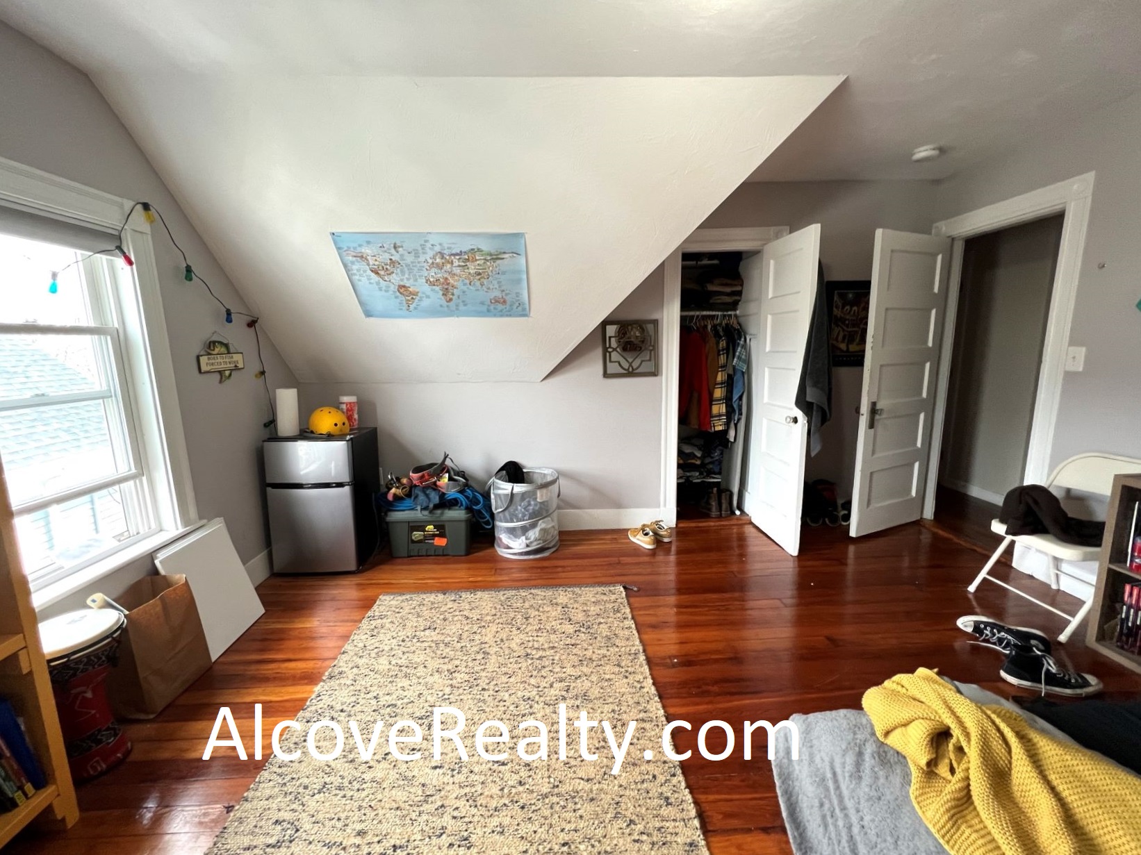 10 Cutter Ave, Davis Square