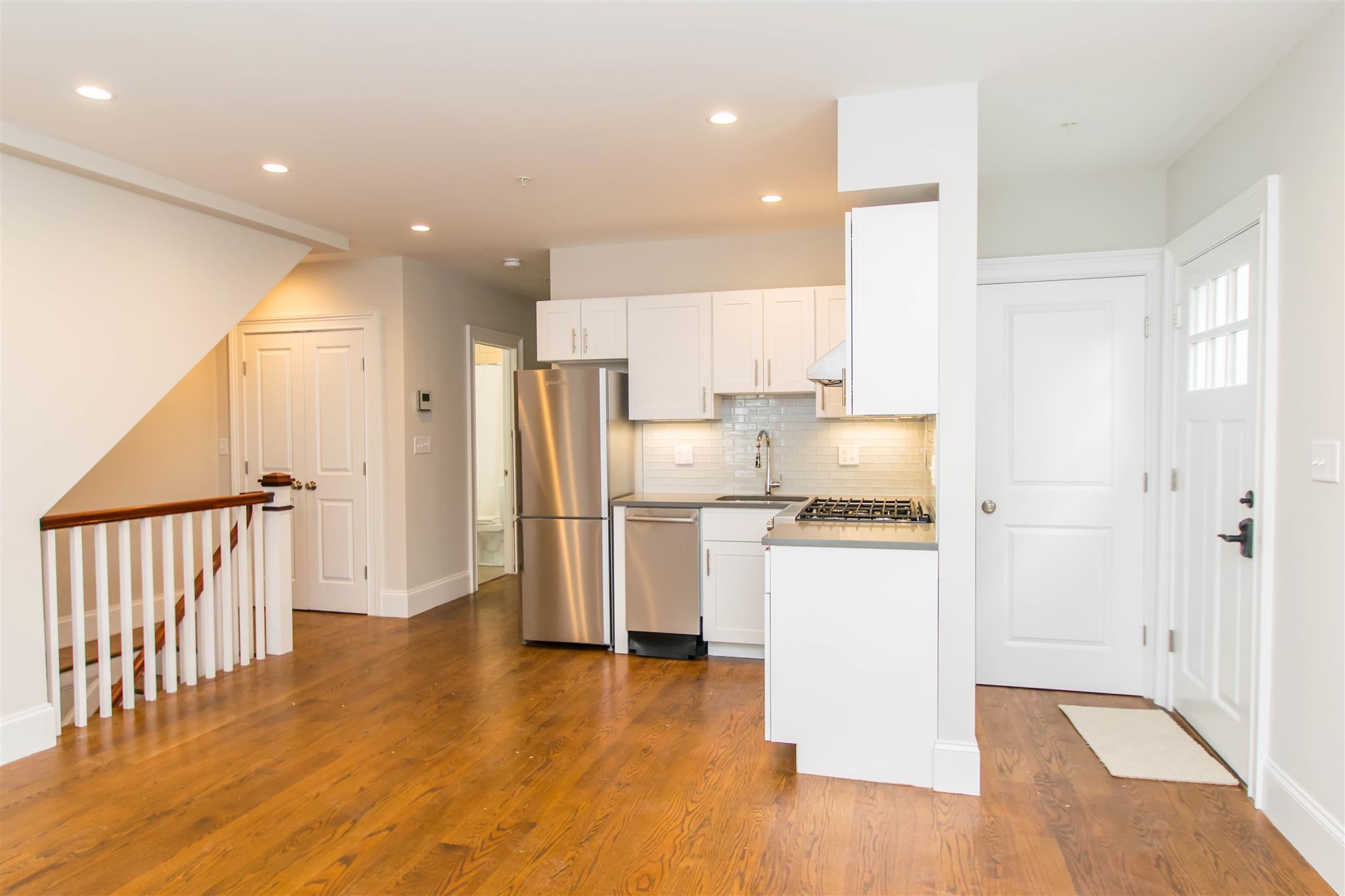 126 Columbia St, Central Square