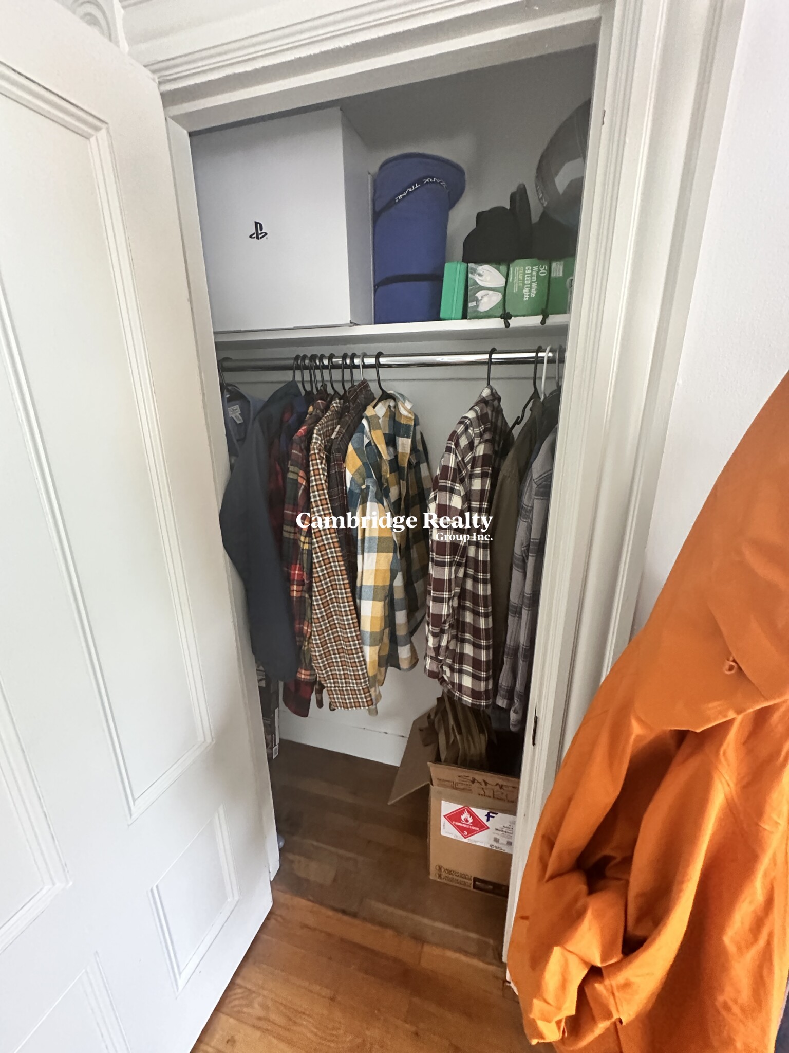 27 Meacham Rd, North Cambridge