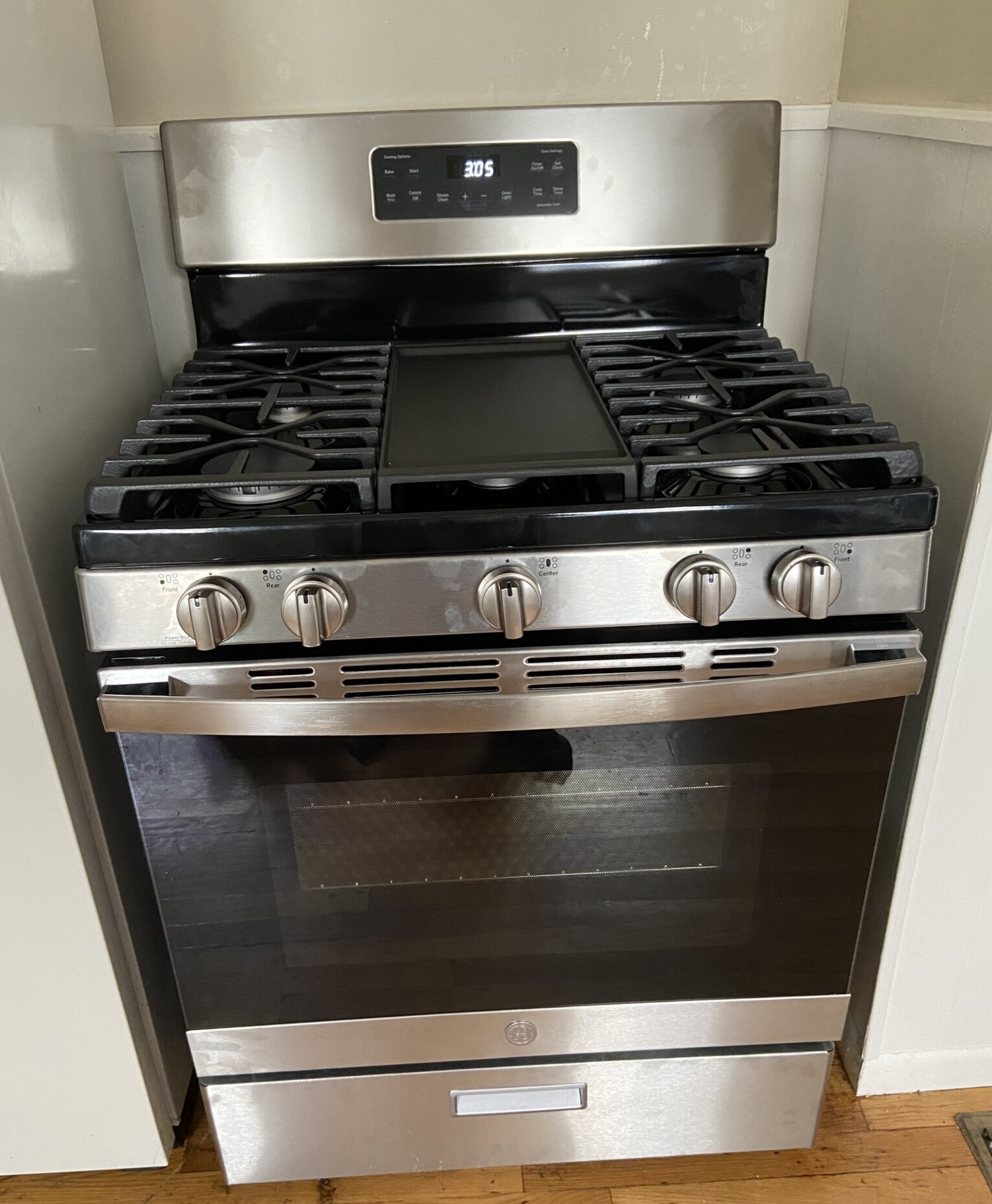 46 Paulina St, Davis Square