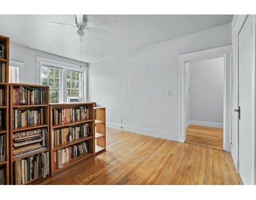 1697 1699 Cambridge St, Harvard Square