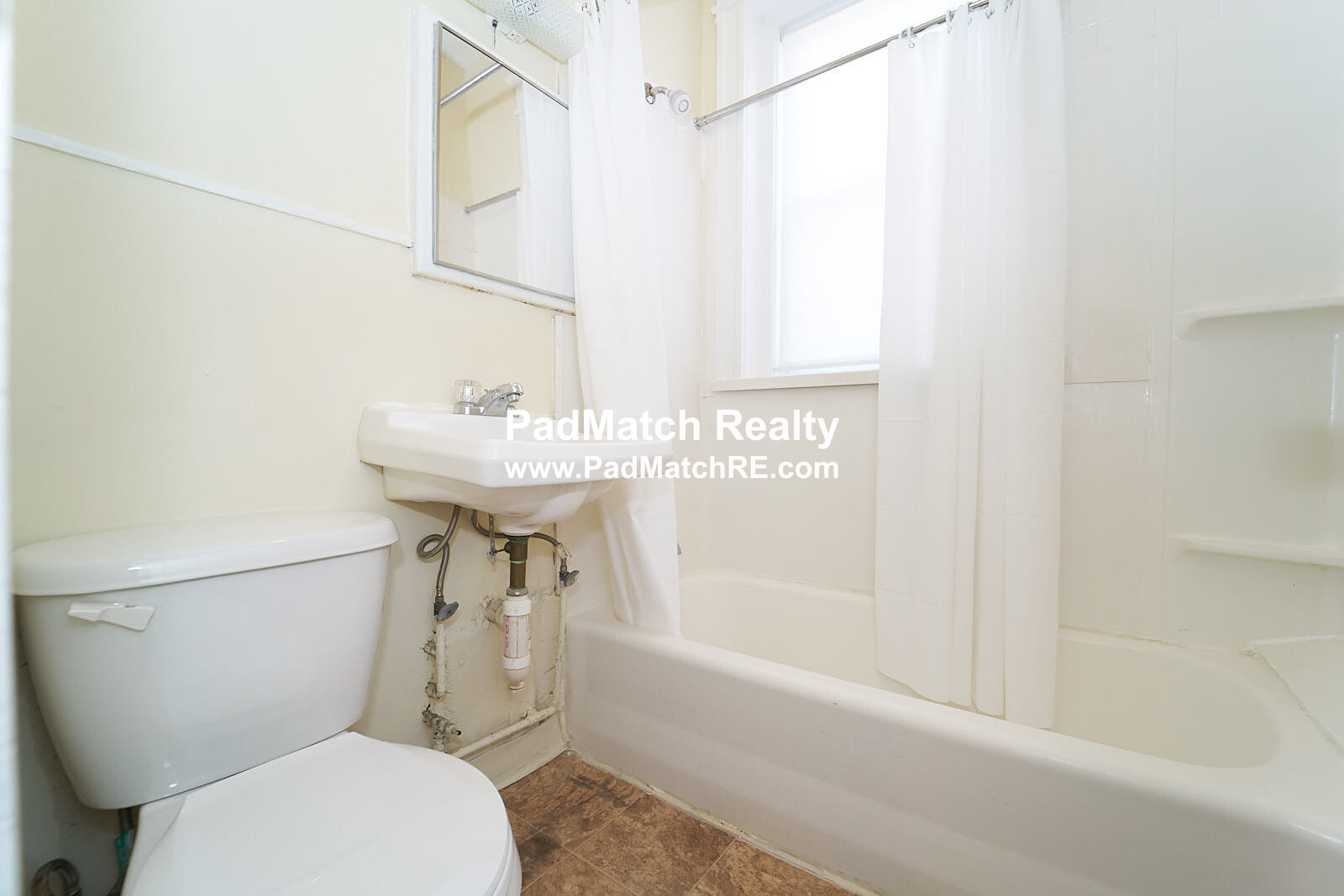 68 Woodstock Ave, Brighton