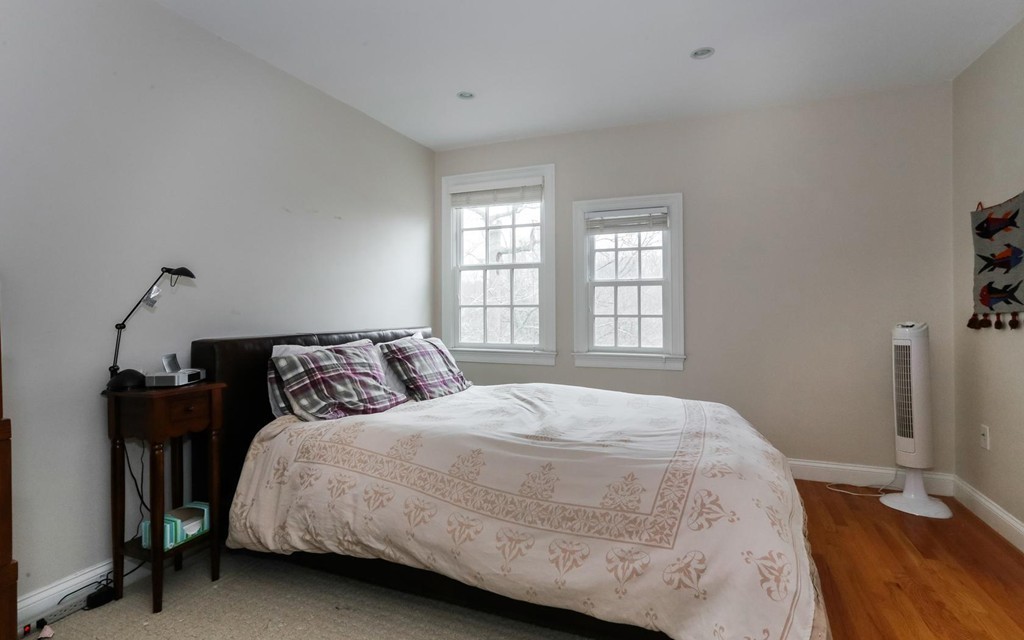 65 Blake St, Newtonville