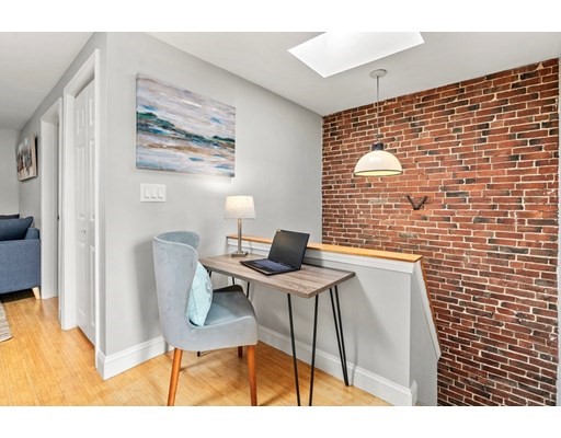 29 Eden St, Charlestown