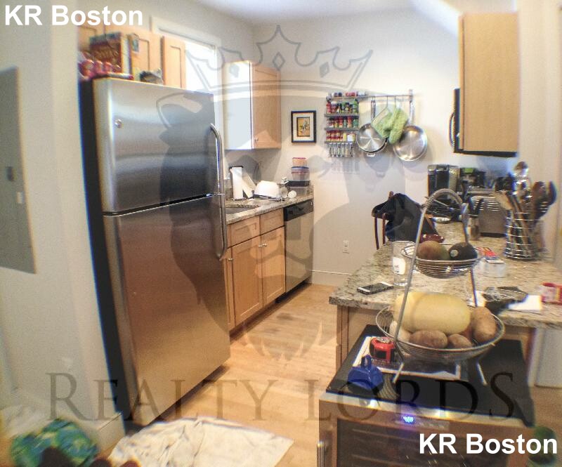 110 2nd St, East Cambridge