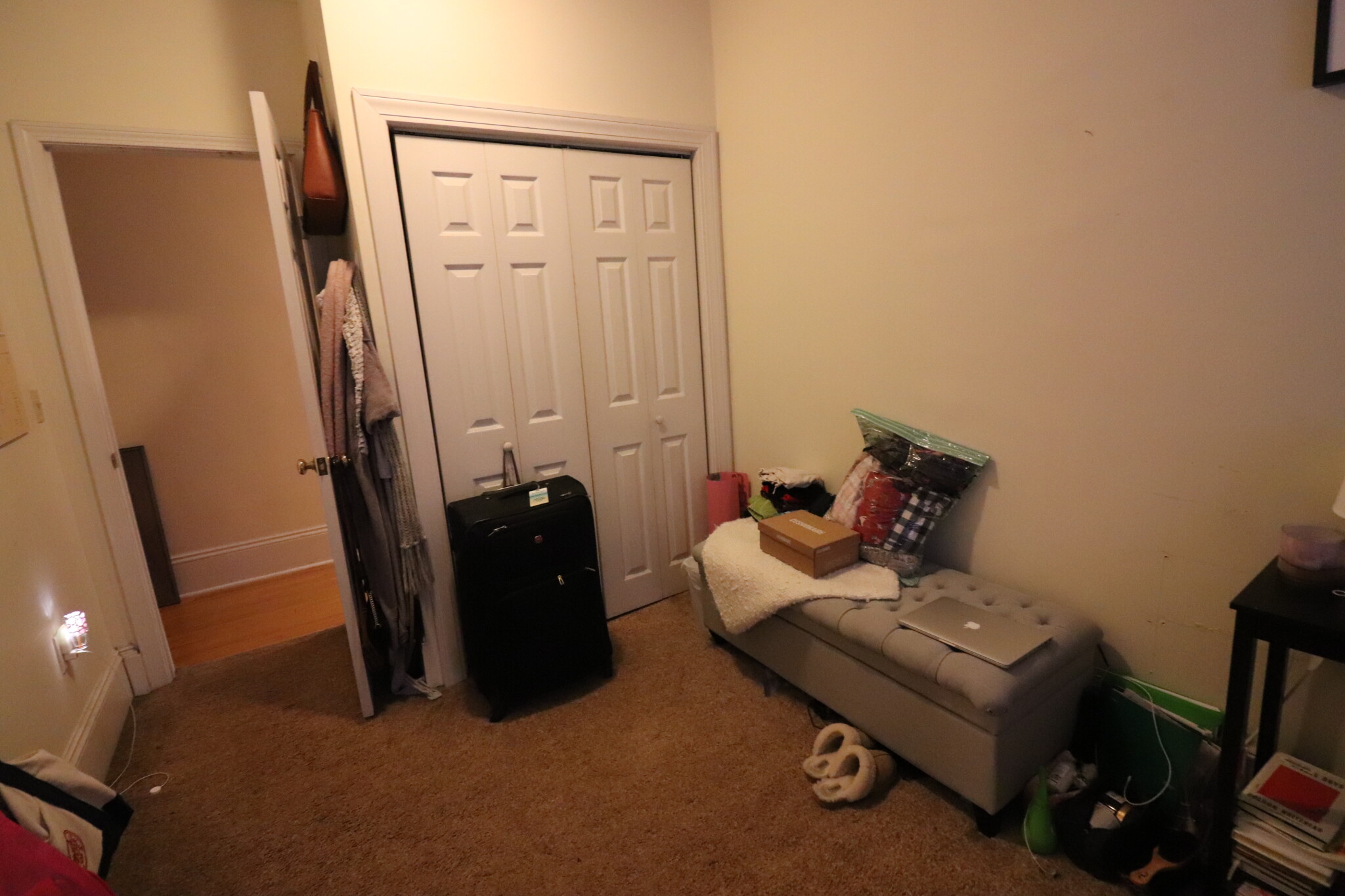 1100 Beacon St, Longwood