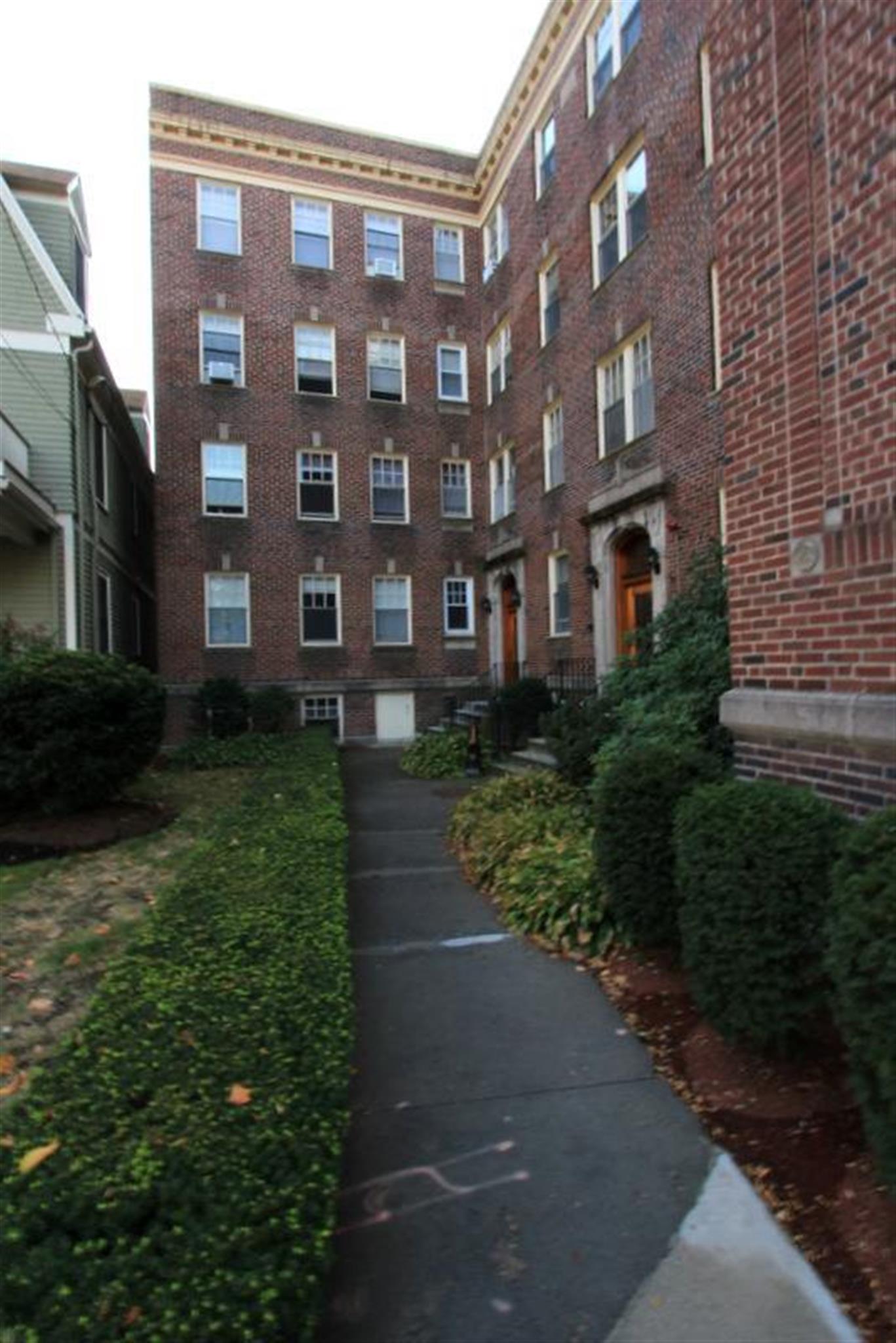 30 Langdon St, Harvard Square