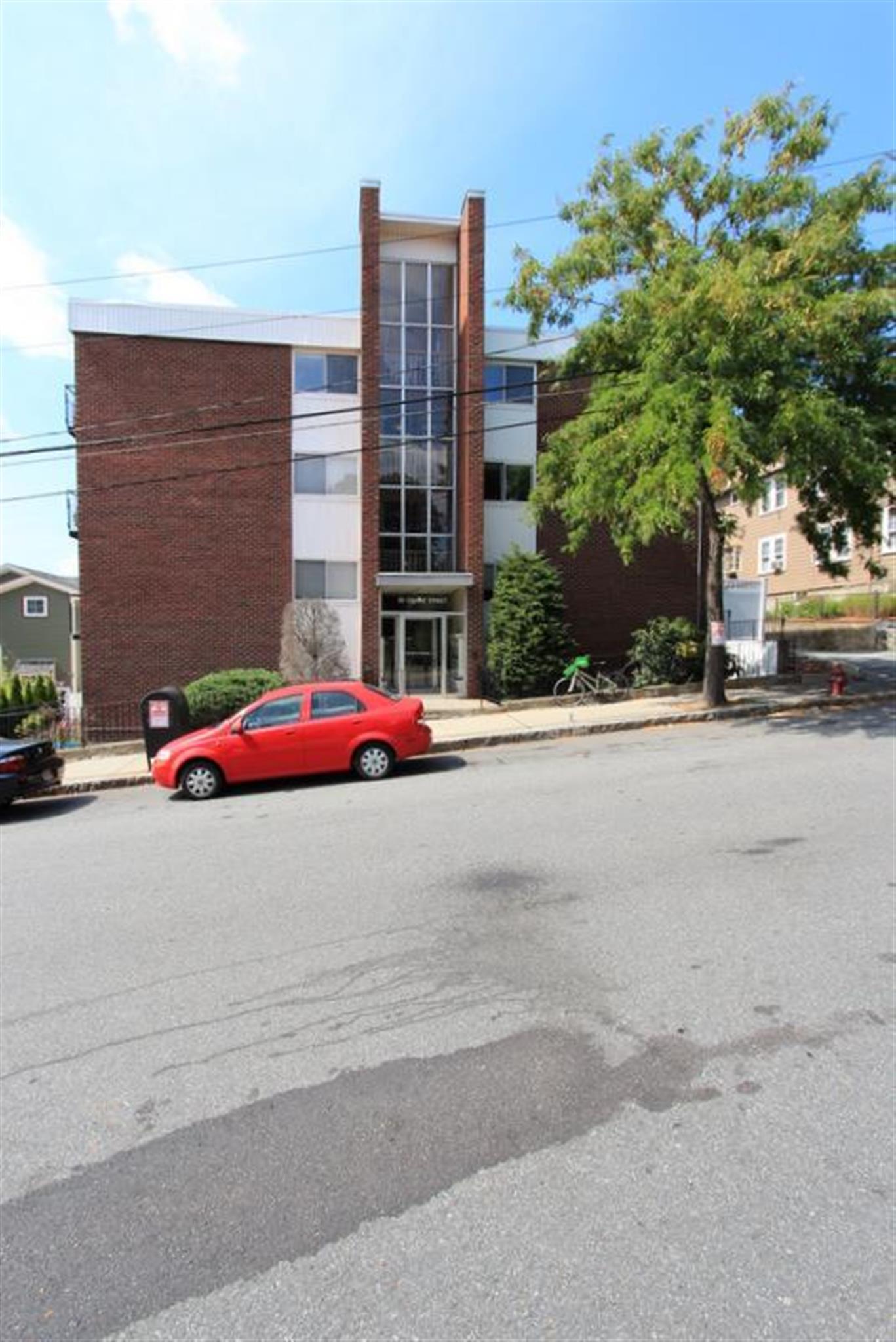 50 Craigie St, Davis Square