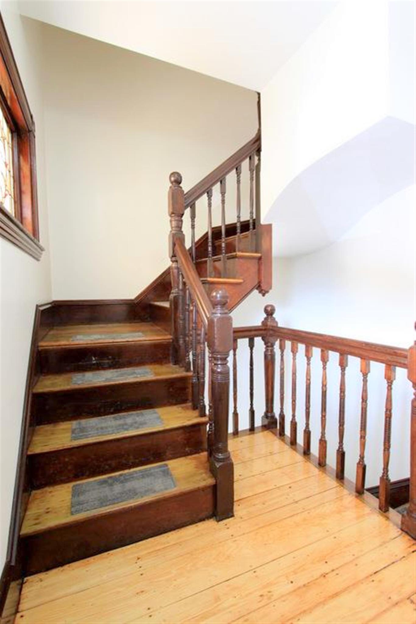 239 Highland Ave, Powder House Square