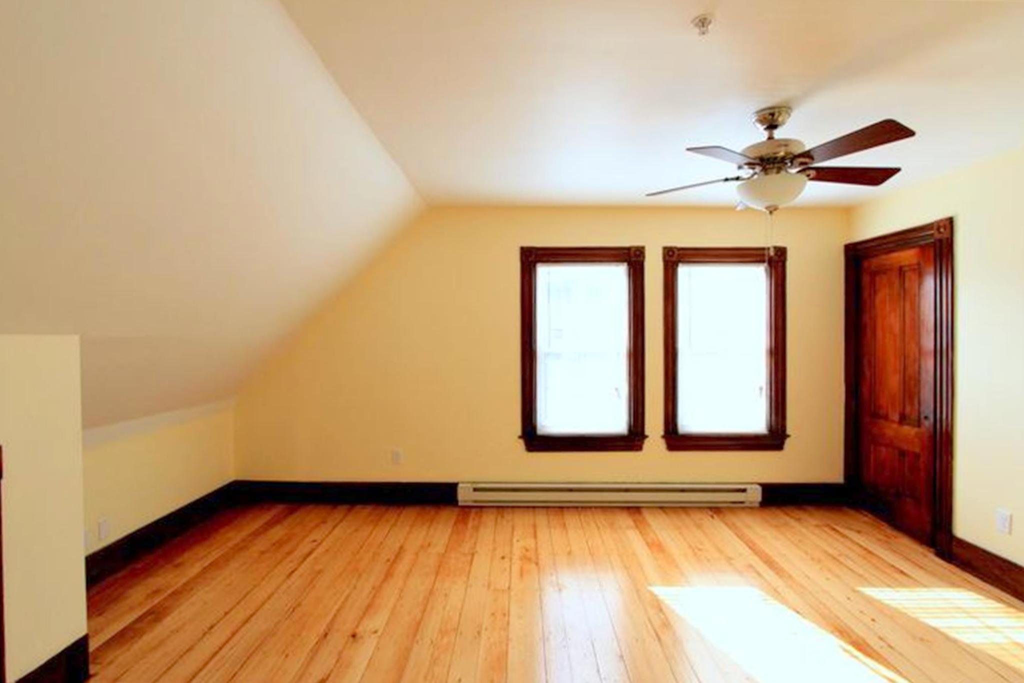 239 Highland Ave, Powder House Square