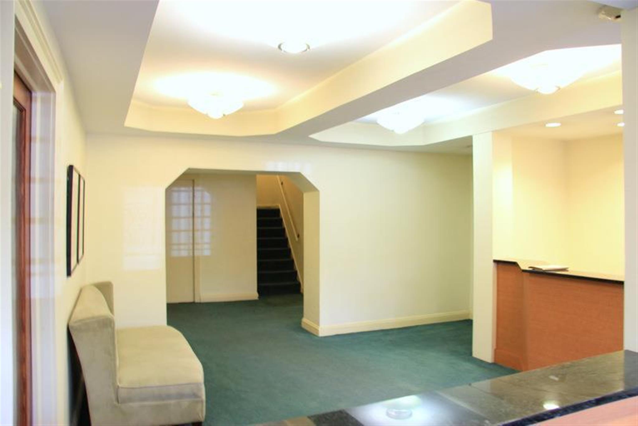 60 Brattle St, Harvard Square