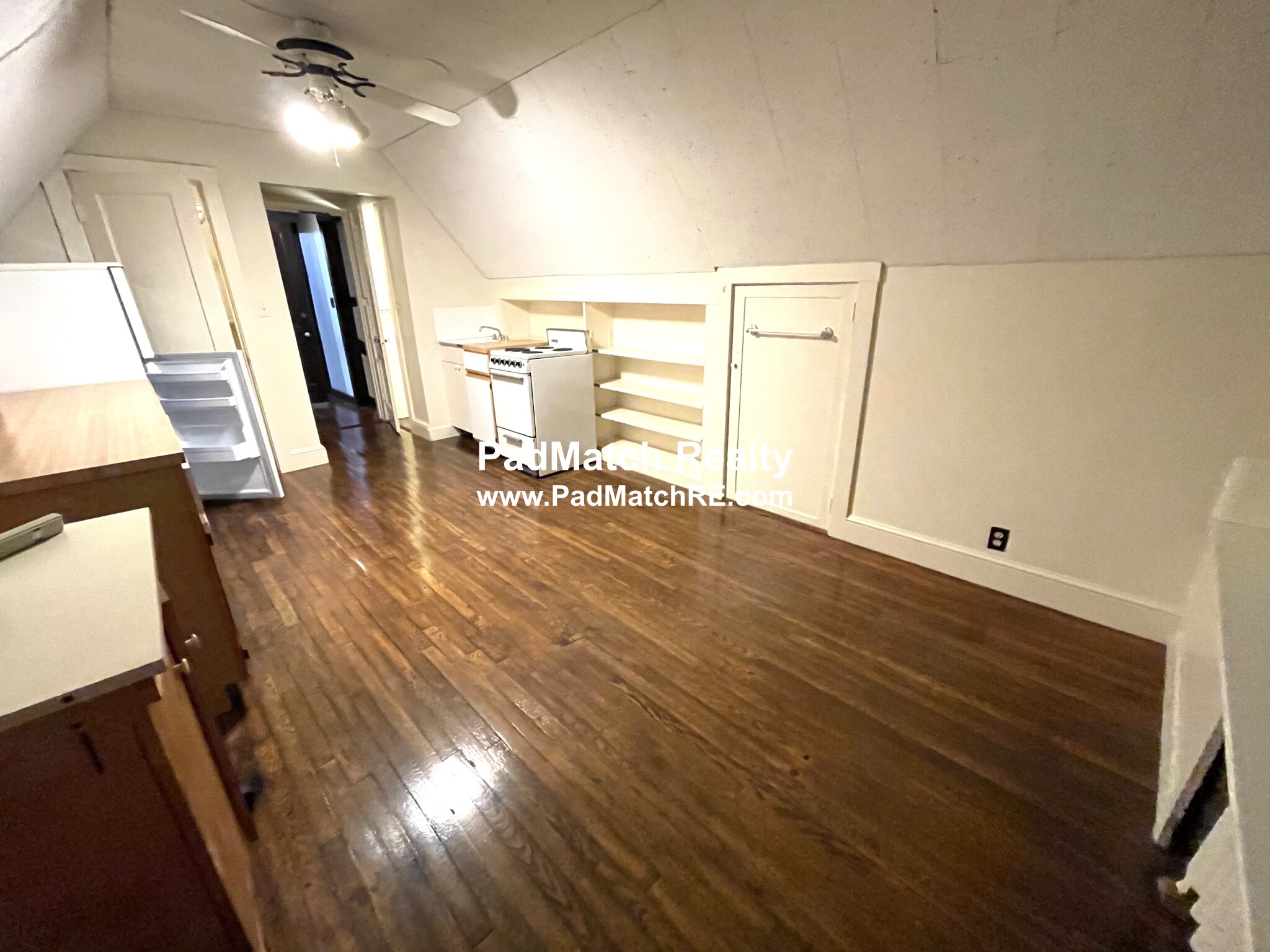111 Carlton St, Brookline