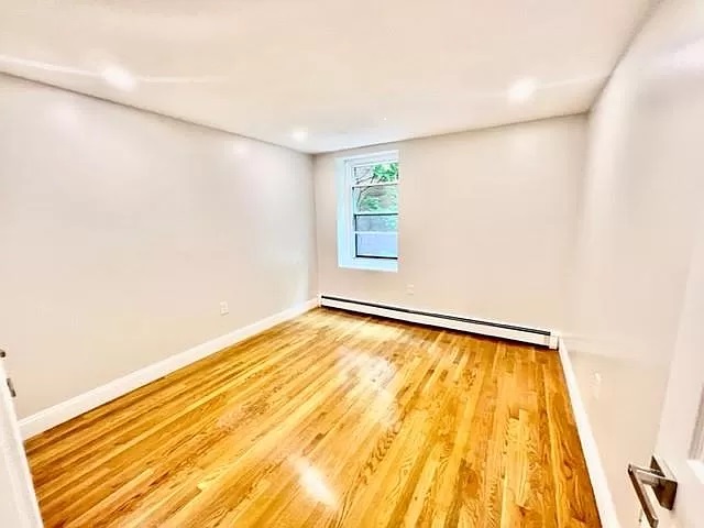 109 Fulton St, North End