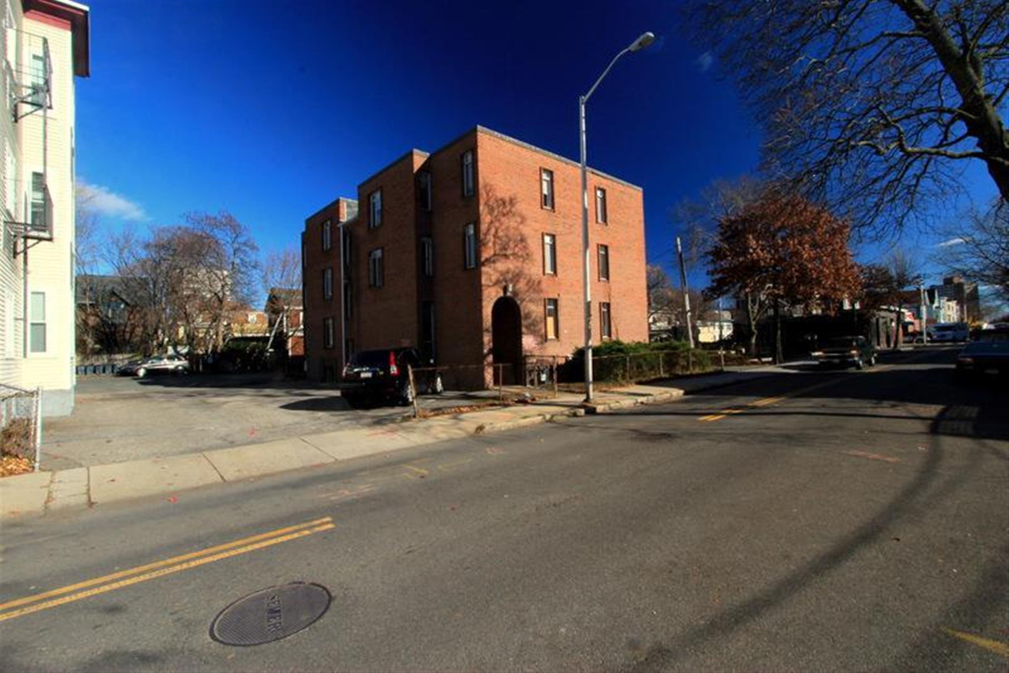 524 Putnam Ave, Cambridgeport