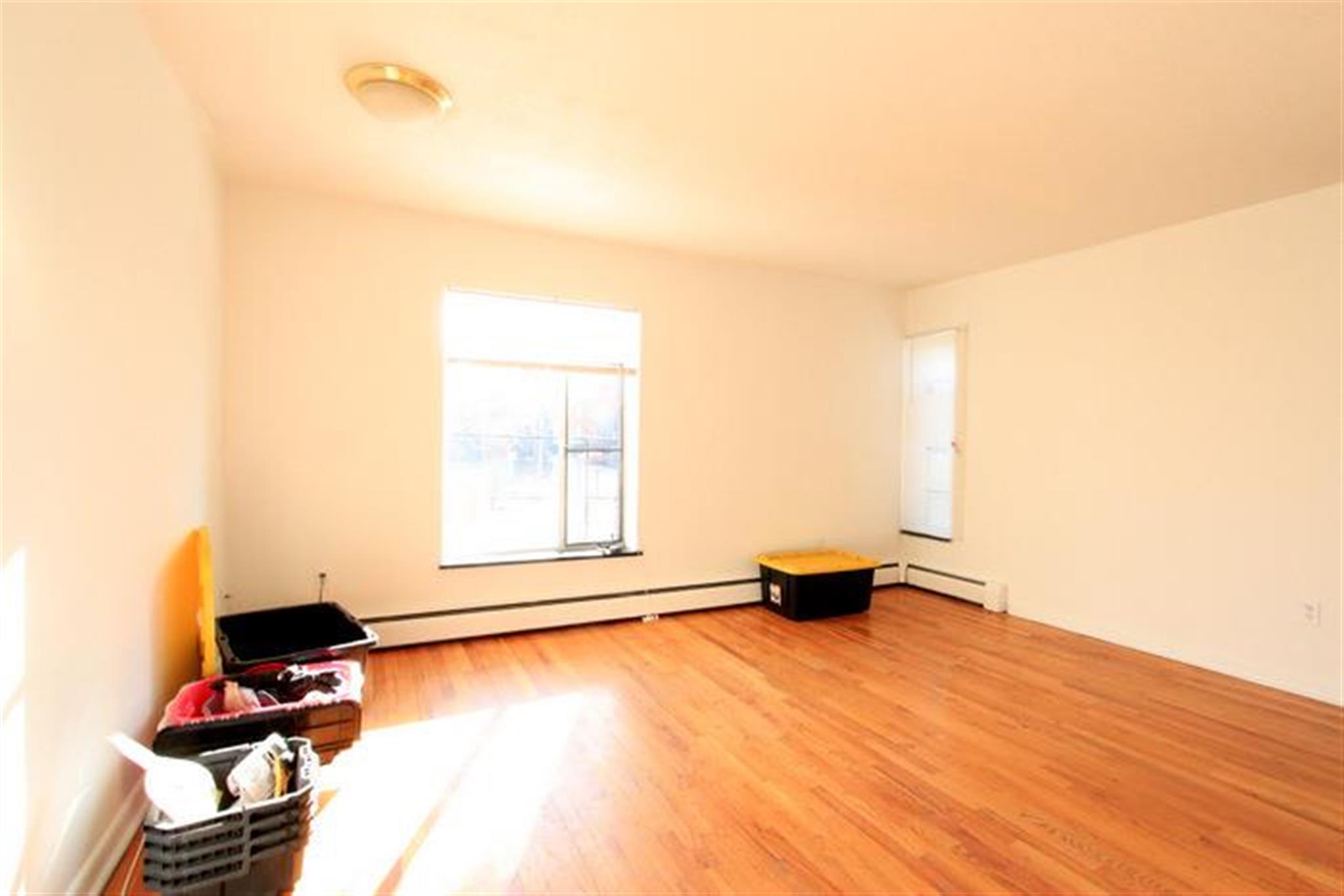 524 Putnam Ave, Cambridgeport