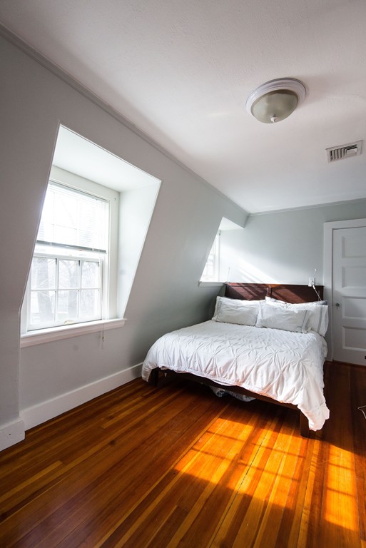 1117 Boylston St, Chestnut Hill