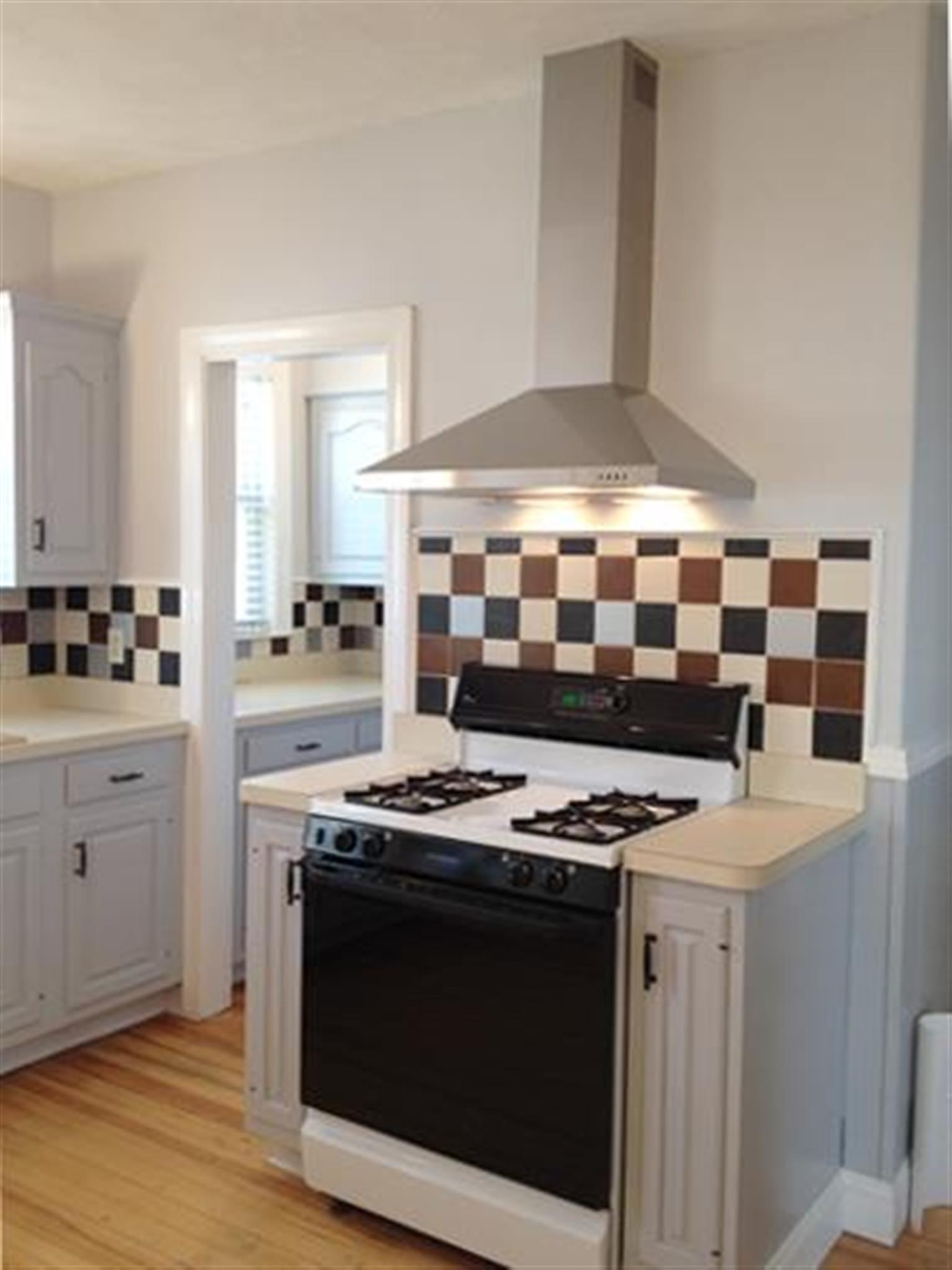 35 Frederick Ave, Medford