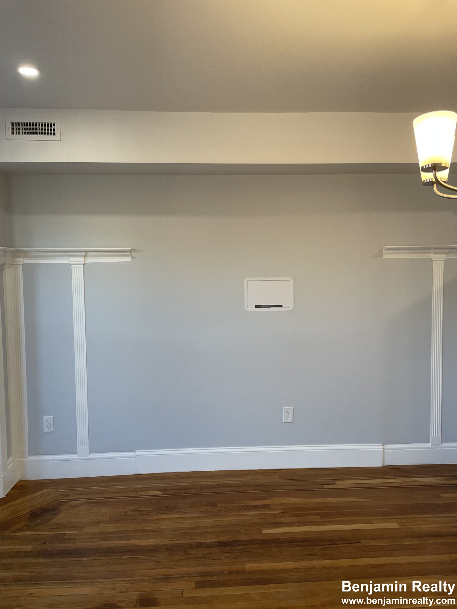 3 Alton Pl, Coolidge Corner