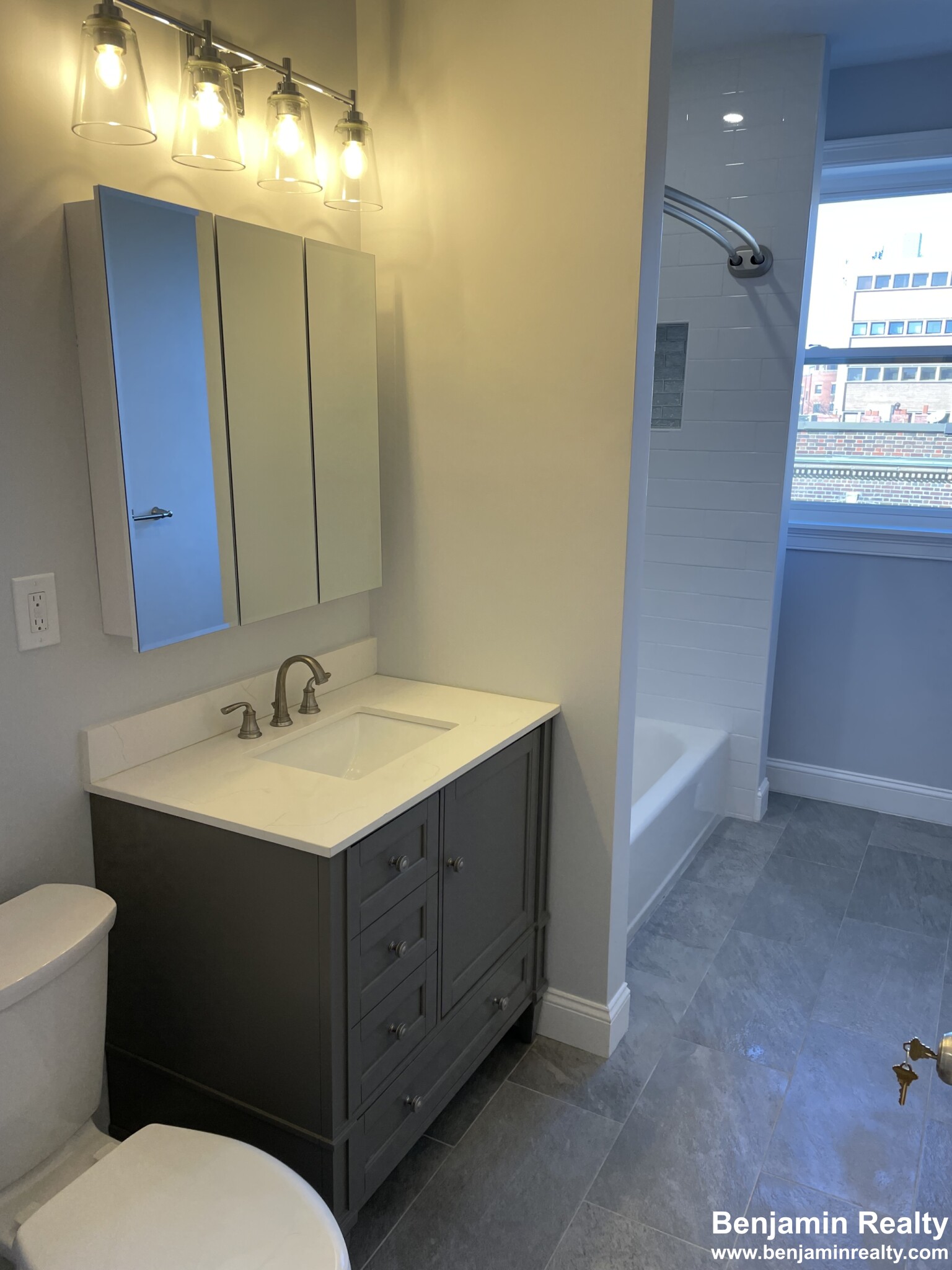 3 Alton Pl, Coolidge Corner