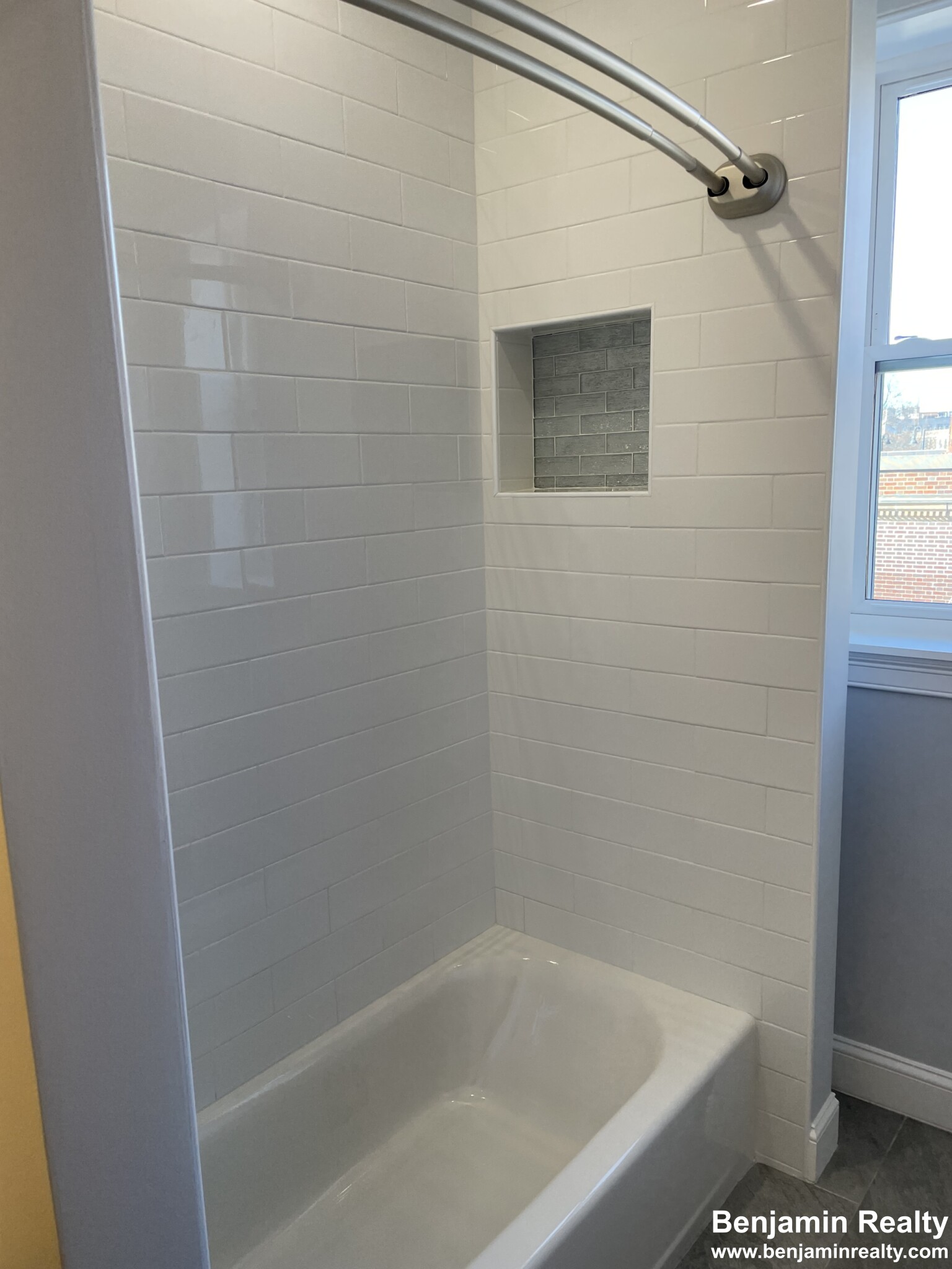 3 Alton Pl, Coolidge Corner