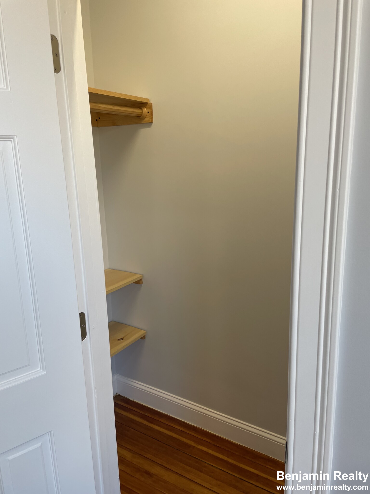 3 Alton Pl, Coolidge Corner