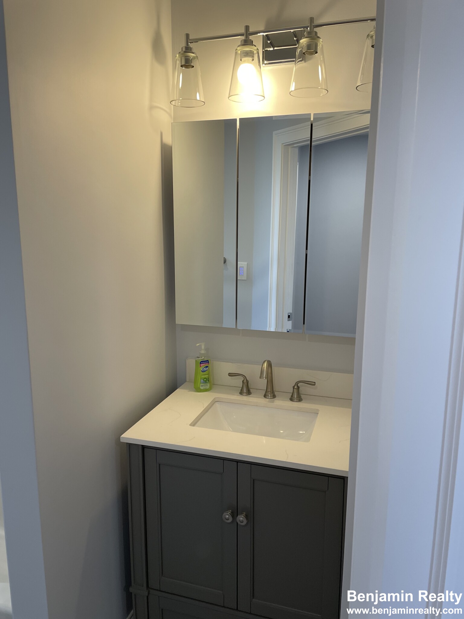 3 Alton Pl, Coolidge Corner