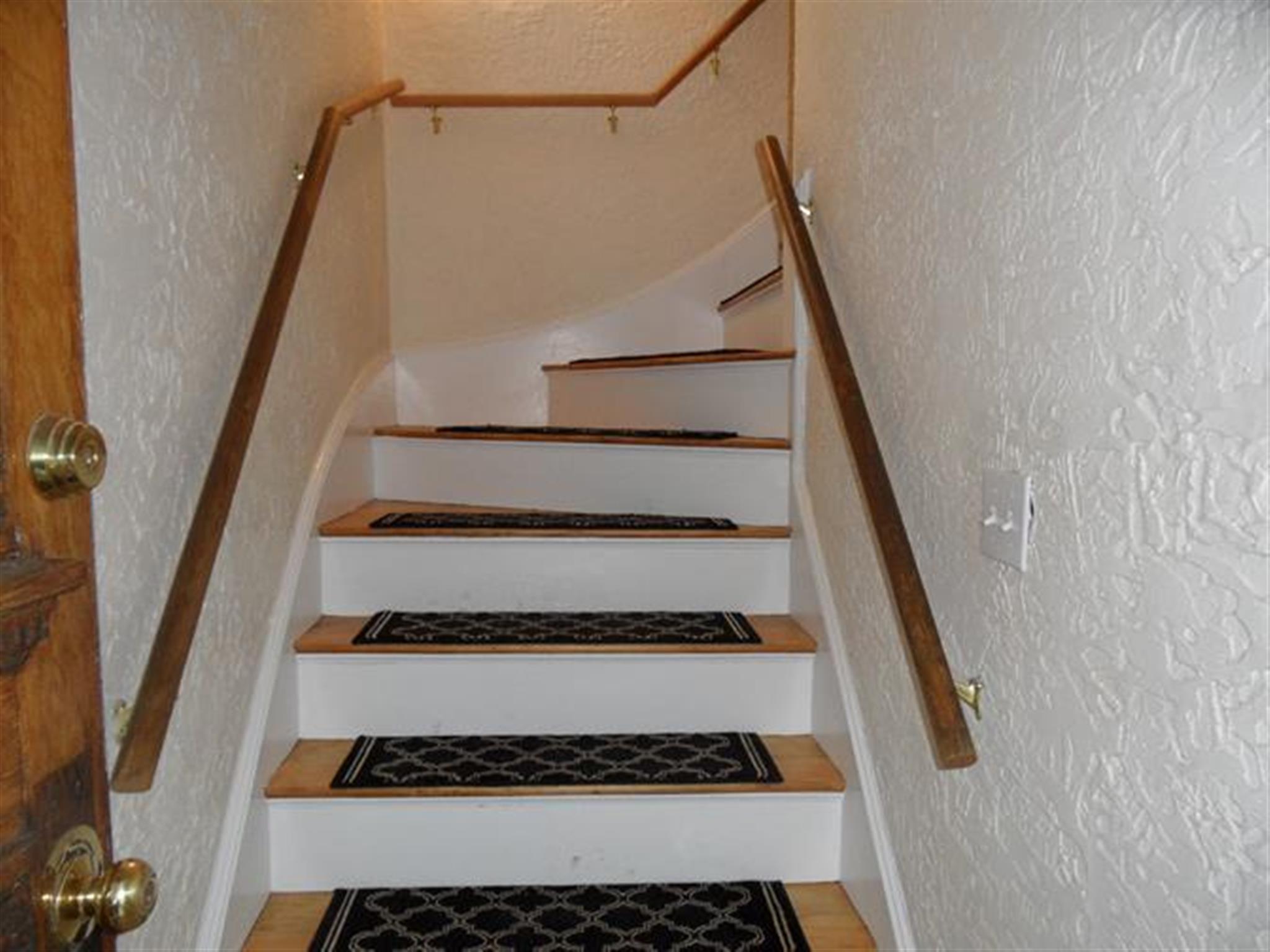 35 Frederick Ave, Medford