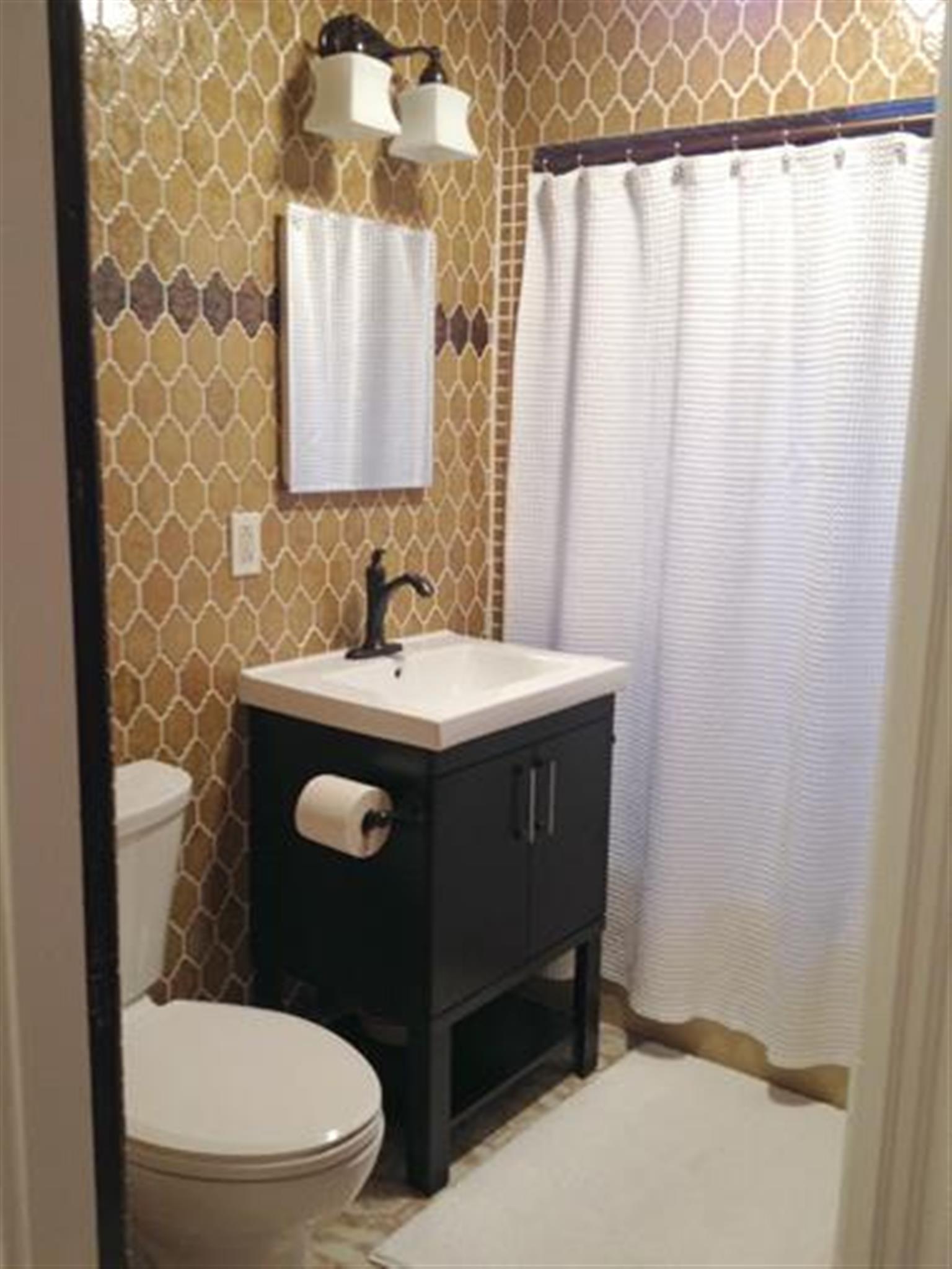 35 Frederick Ave, Medford