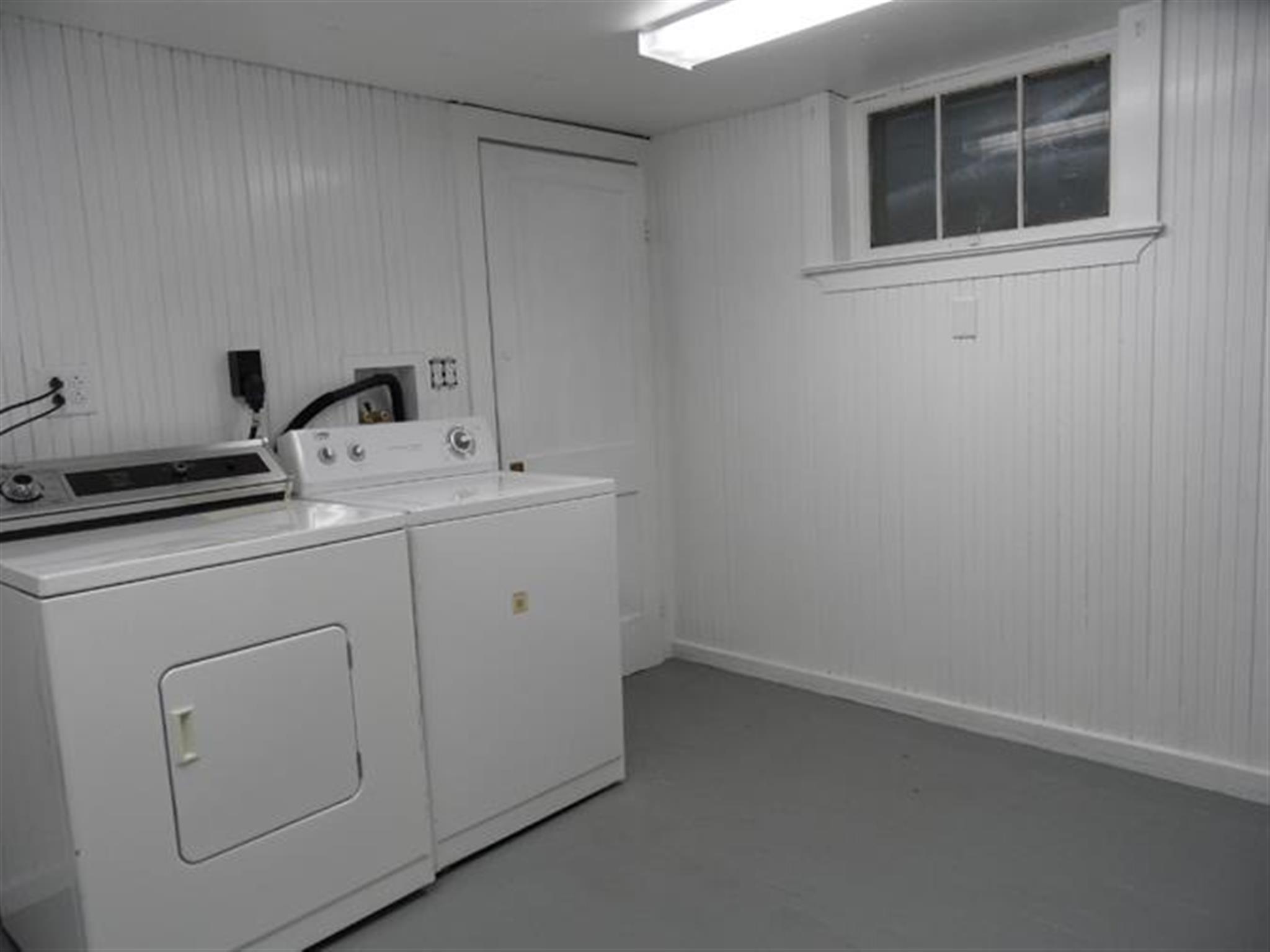 35 Frederick Ave, Medford