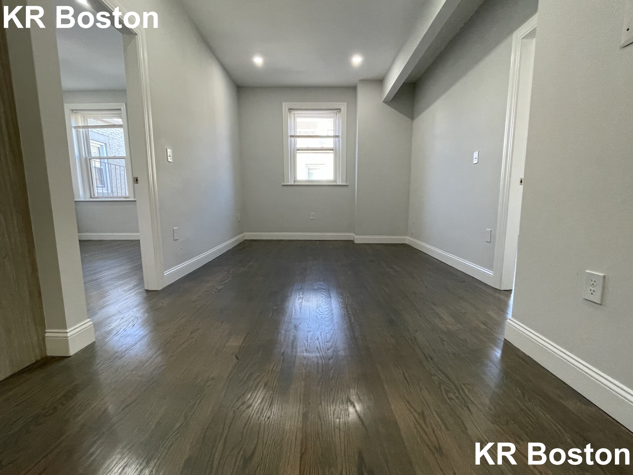 112 Jersey St, Fenway