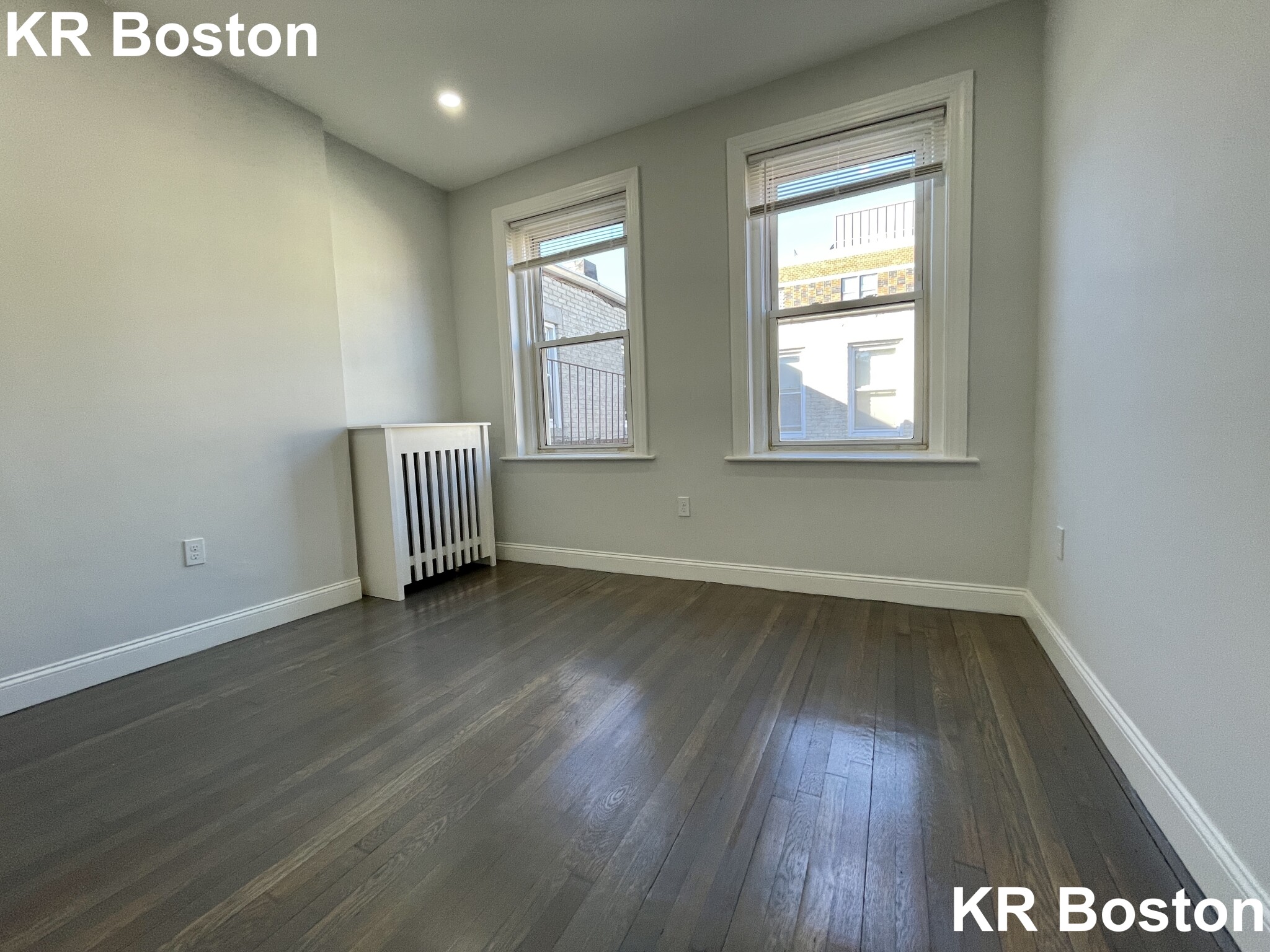 112 Jersey St, Fenway