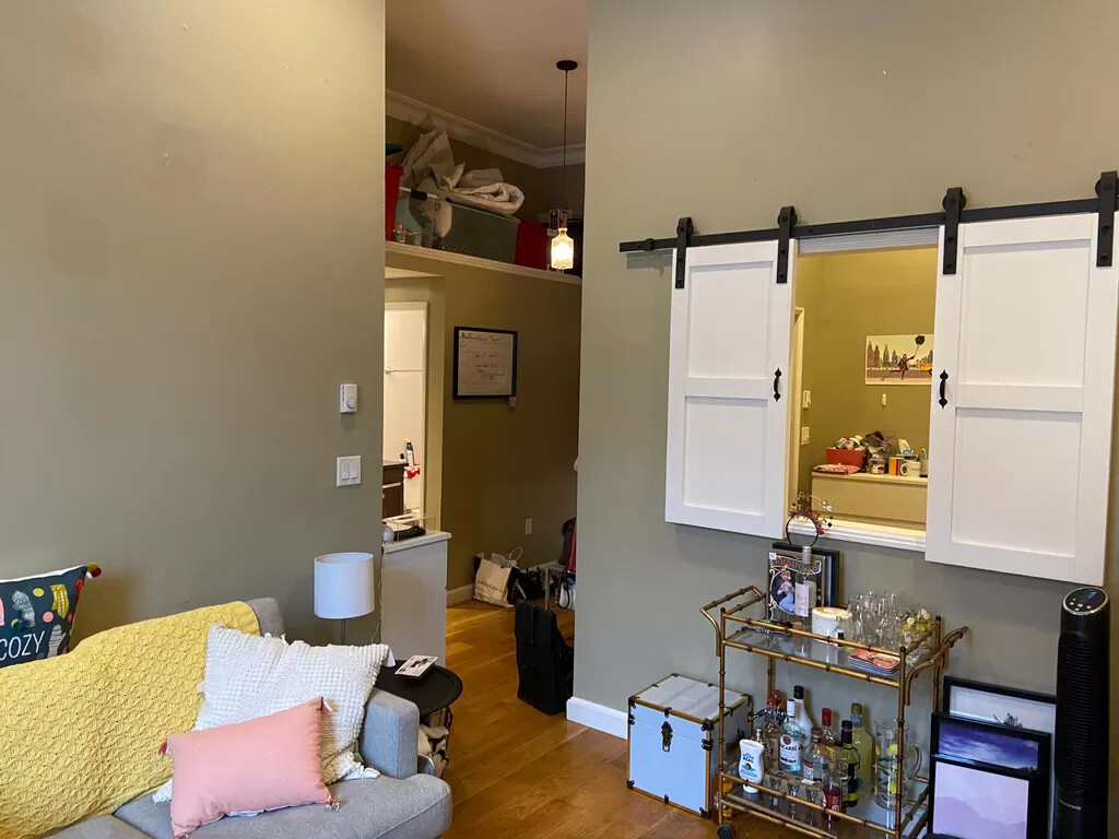 113 Beacon St, Back Bay