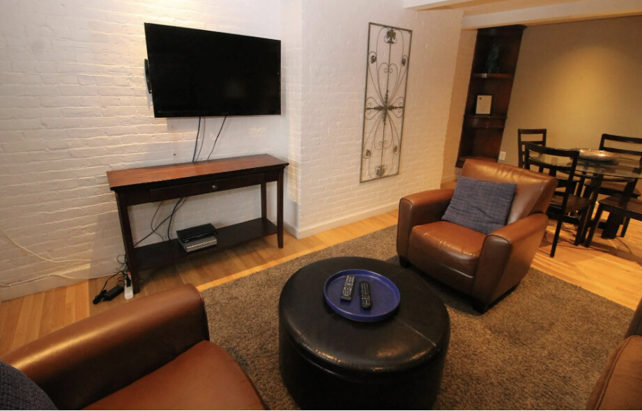 113 Beacon St, Back Bay